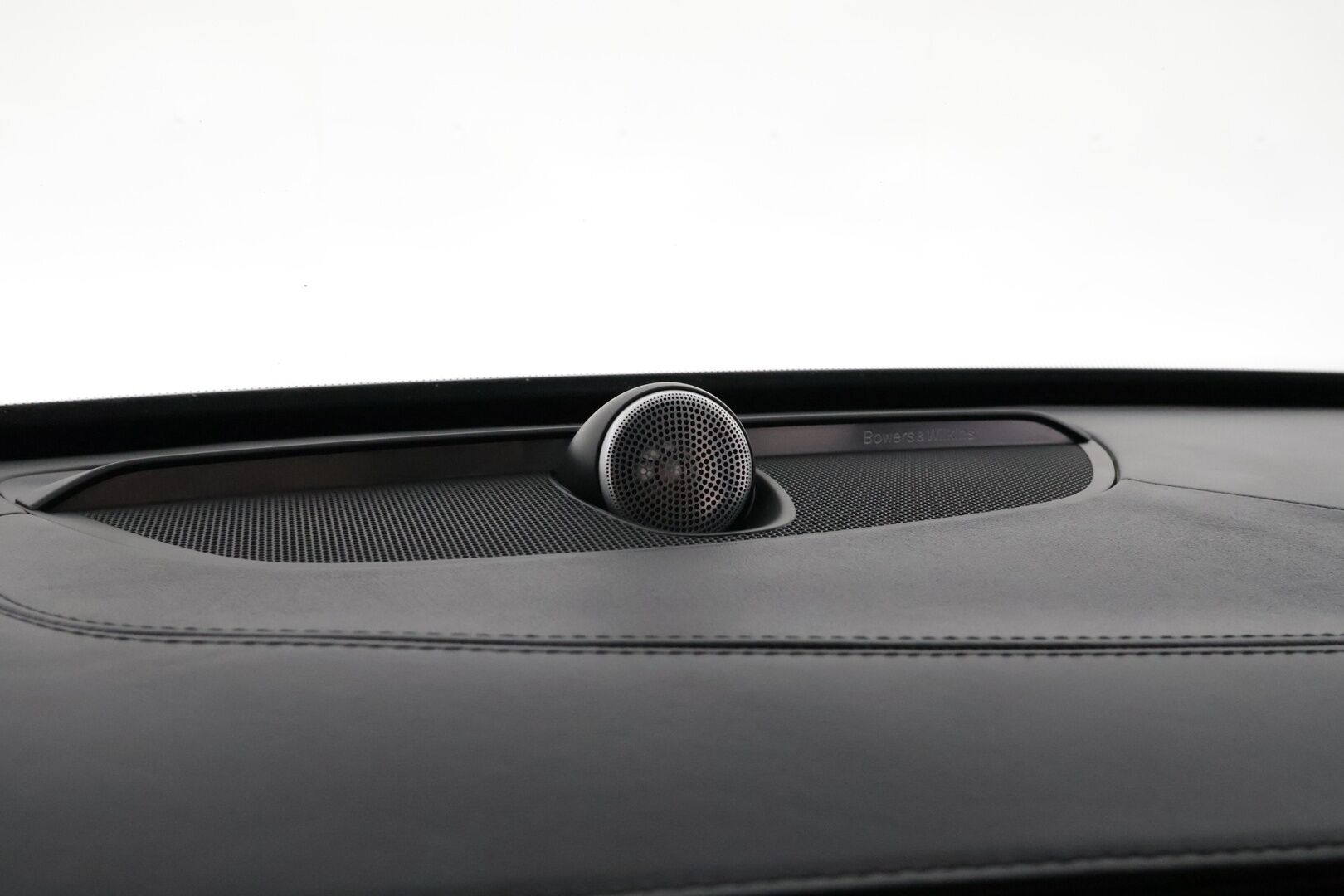 Volvo XC90 2016 D5 AWD Inscription Aut * ACC / Webasto / B&W / 360°-kamera / Panorama / HUD / Ilmastoidut muistinahat / Vetokoukku * - Ilma-alusta / Keyless / BLISS - HULLUT AVAJAISHULINAT KORKOTARJOUS 3,29 %