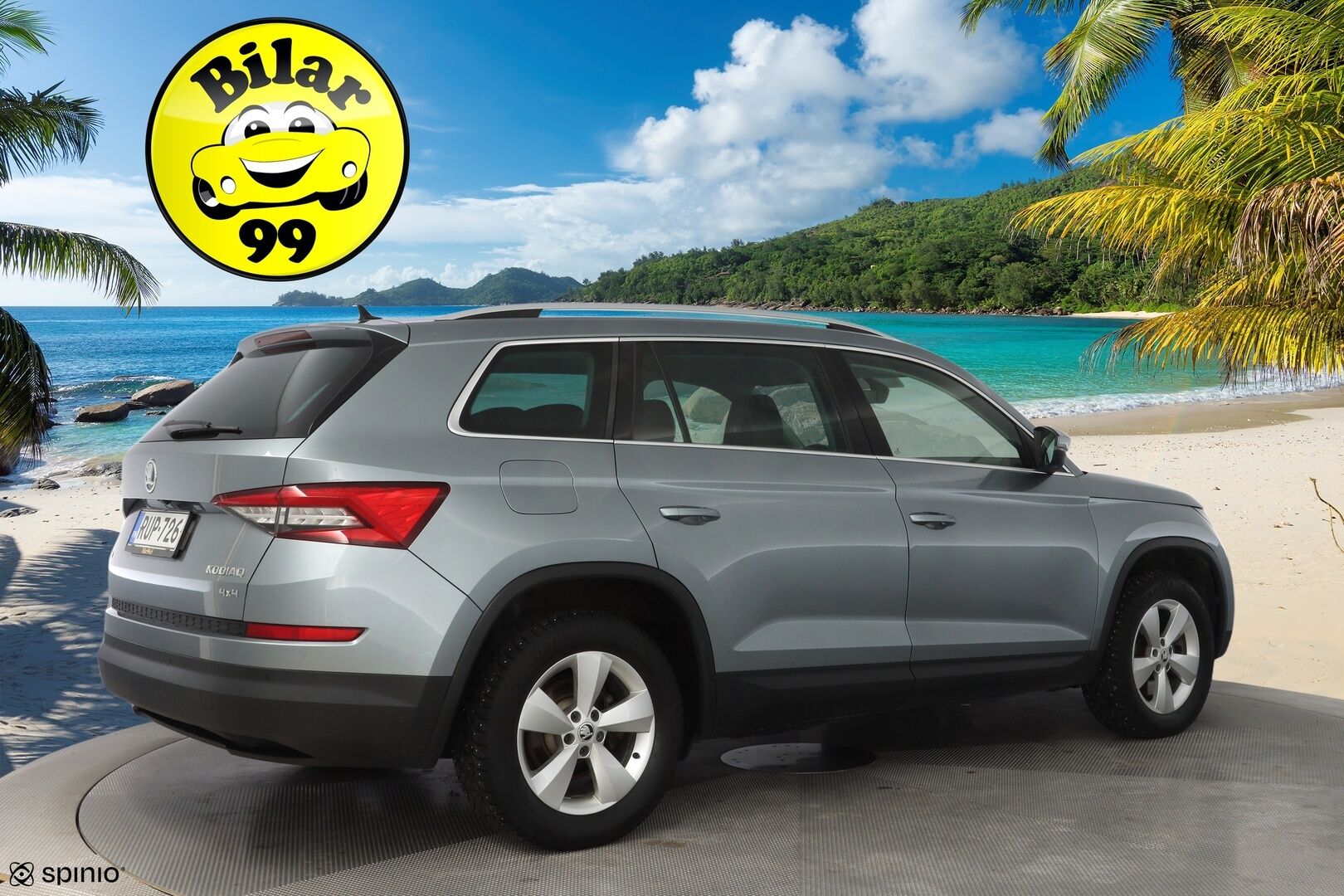 SKODA KODIAQ 2018 2.0 TSI 4x4 Style DSG aut. *ACC / Kamera / Koukku / Webasto* - Juuri huollettu / Kahdet renkaat ja vanteet 