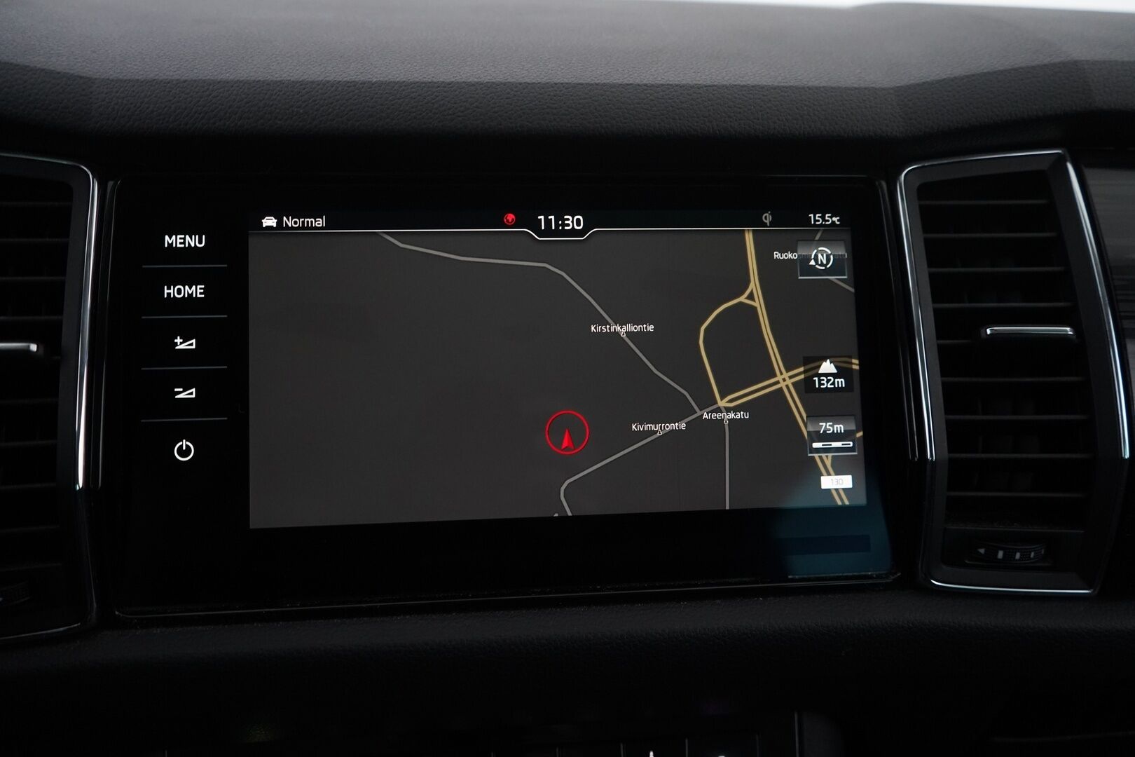 SKODA KODIAQ 2018 2.0 TSI 4x4 Style DSG aut. *ACC / Kamera / Koukku / Webasto* - Juuri huollettu / Kahdet renkaat ja vanteet 