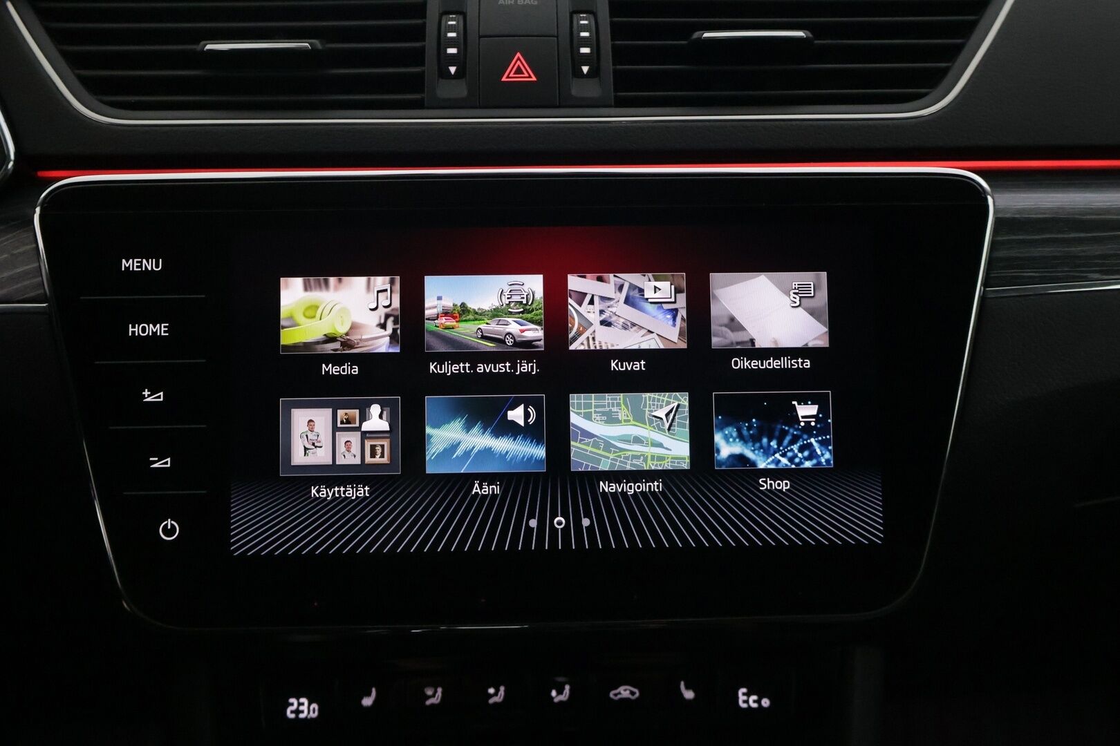 SKODA SUPERB 2020 1,4 TSI PHEV Style iV DSG Autom. *ACC / Matrix-ajovalot / Muistipenkki / P-kamera * - *Hyvin huollettu / Kahdet renkaat alumiinivanteilla * - HULLUT AVAJAISHULINAT KORKOTARJOUS 3,29 %