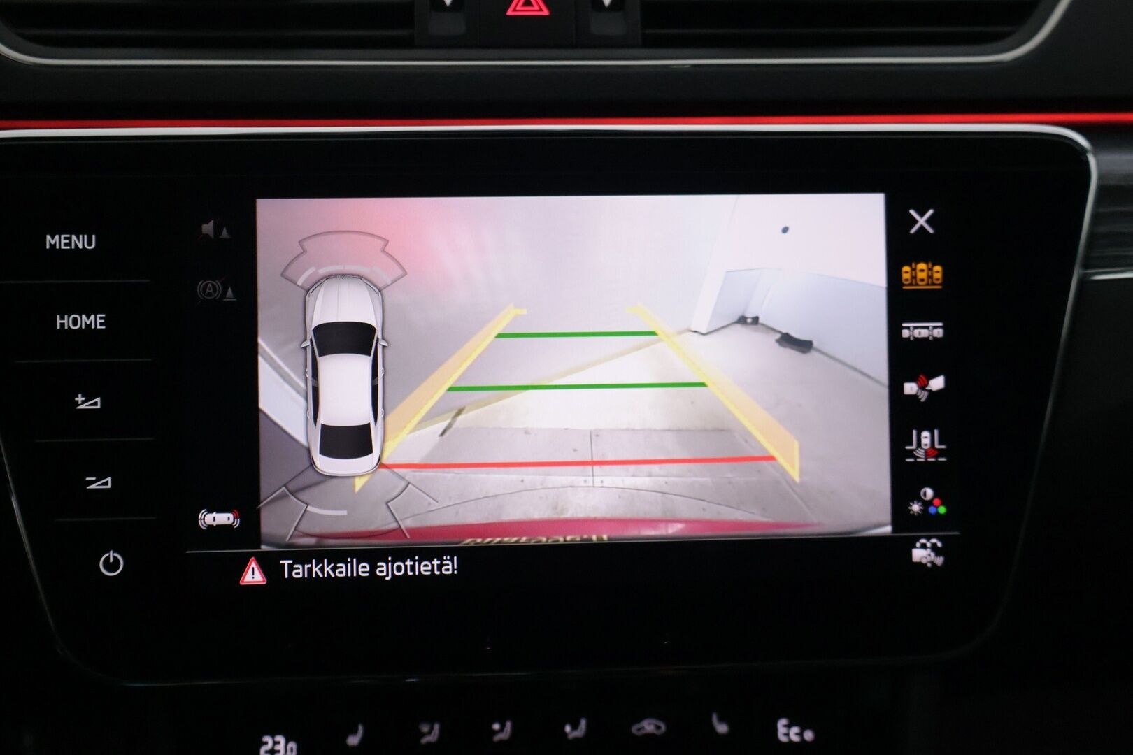 SKODA SUPERB 2020 1,4 TSI PHEV Style iV DSG Autom. *ACC / Matrix-ajovalot / Muistipenkki / P-kamera * - *Hyvin huollettu / Kahdet renkaat alumiinivanteilla * - HULLUT AVAJAISHULINAT KORKOTARJOUS 3,29 %
