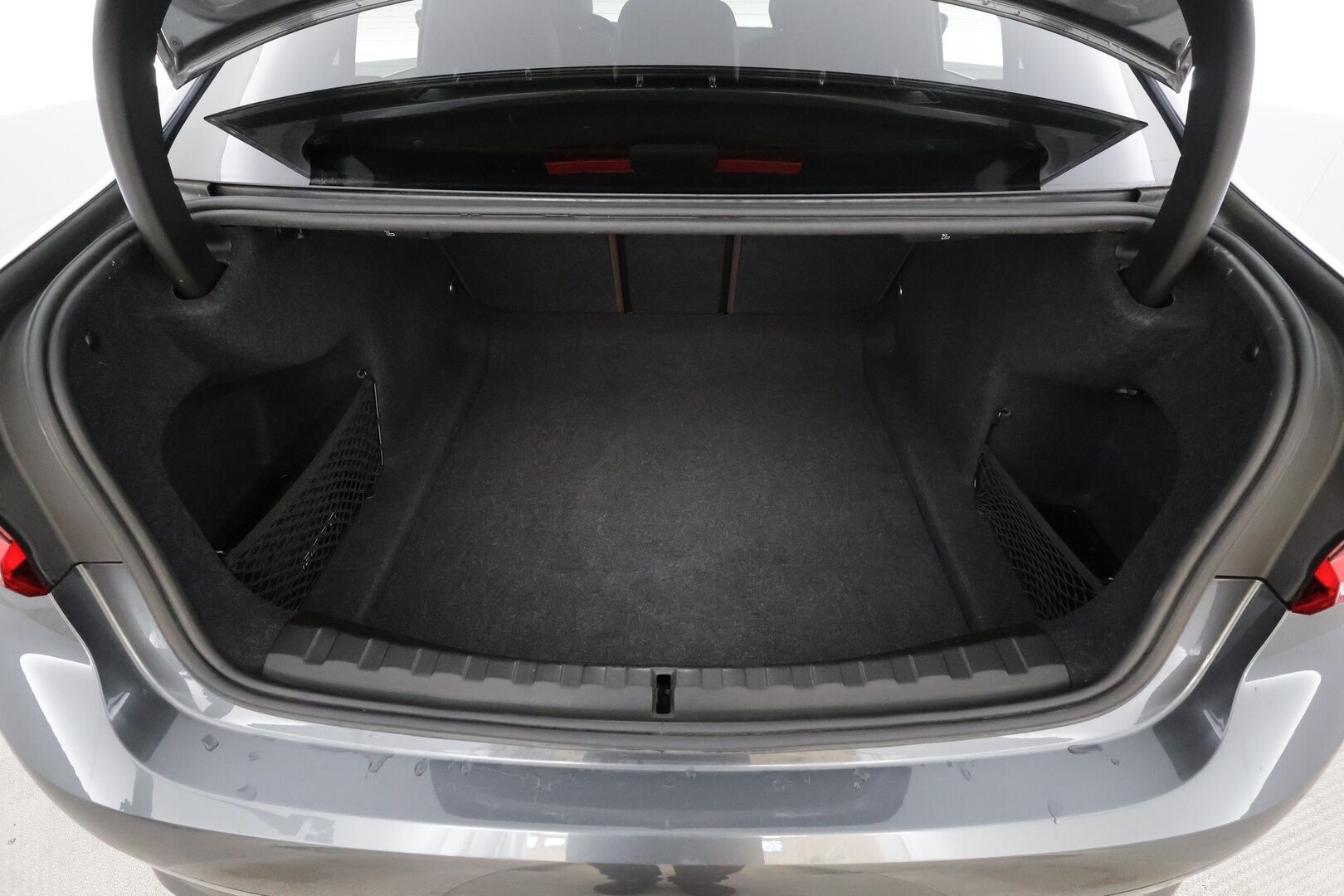 BMW 320 2021 G20 Sedan 320d A xDrive Business Luxury MHEV * ACC / Webasto / P.kamera / LED / Comfort access / Navi * - 1.Om / Kahdet renkaat