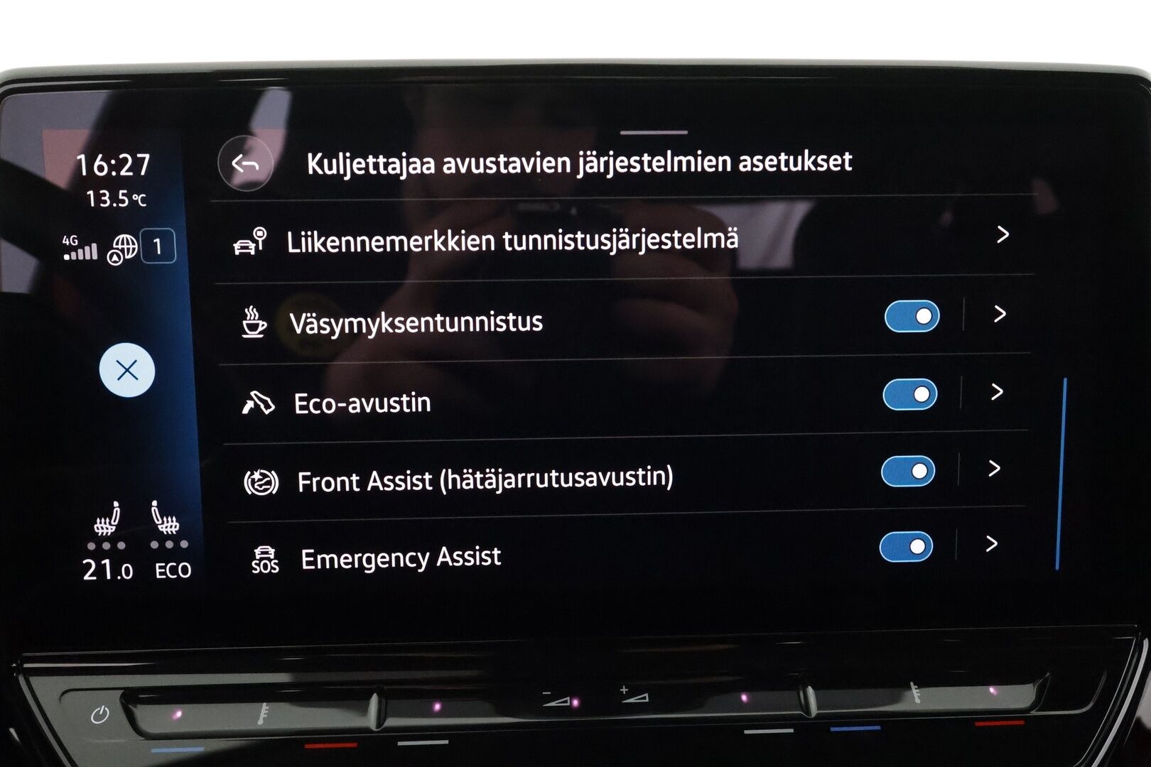 Volkswagen ID.4 2022 GTX Dual Motor AWD Business Max * ILP / ACC / Matrix / 360 / Hierovat Sportpenkit / Navi / Kaistavahti / Keyless * - 1-om Suomi-auto / Akku kuntotarkastettu / 2x Latauskaapelit / Kahdet renkaat aluvanteilla