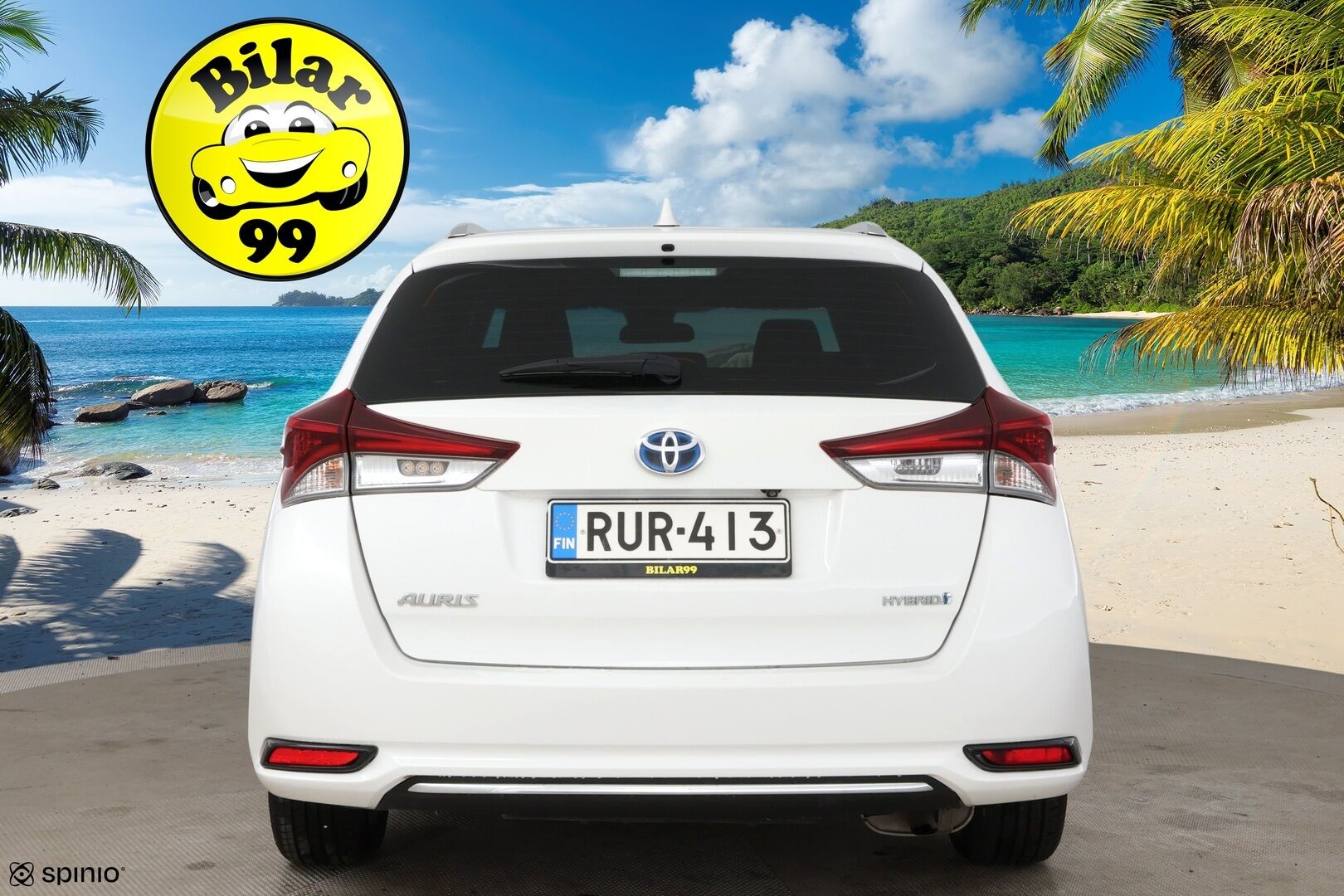 Toyota Auris 2017 Touring Sports 1,8 Hybrid Active / Vakkari / P. Kamera / Lohkolämmitin / 2x renkaat - kahdet hyväkuntoiset renkaat vanteineen! 