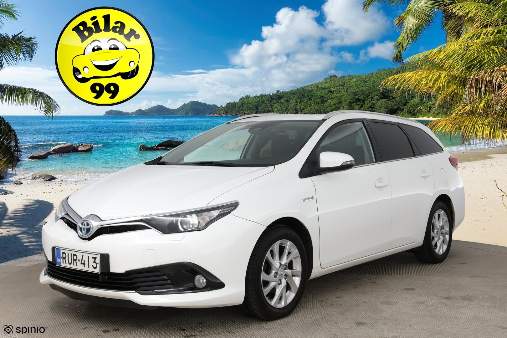 Toyota Auris 2017 Touring Sports 1,8 Hybrid Active / Vakkari / P. Kamera / Lohkolämmitin / 2x renkaat - kahdet hyväkuntoiset renkaat vanteineen! 