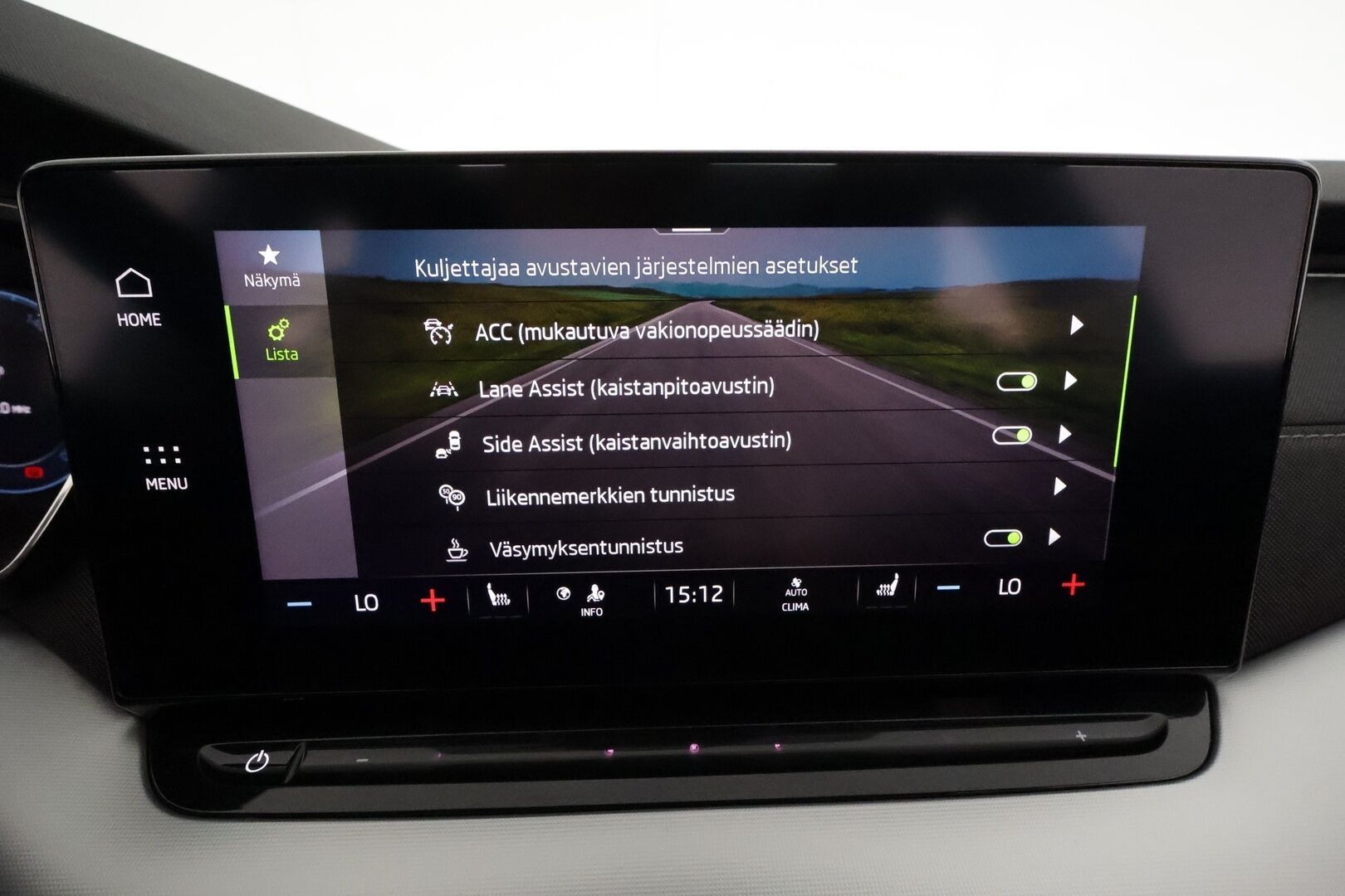 Skoda Octavia 2022 Combi 1.5 TSI Style eTEC DSG **Panorama / Webasto / Adapt.Vakkari / Matrix-LED / P.kamera / Navi / Kaistavahti** - 1-om Suomi-auto / Kahdet Renkaat / Merkkihuollettu!
