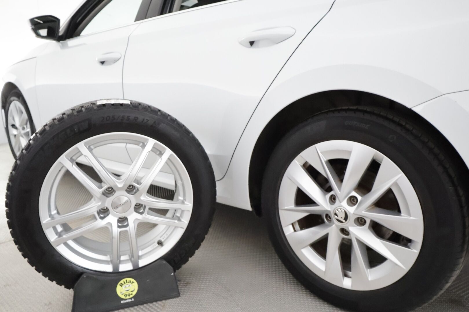 Skoda Octavia 2022 Combi 1.5 TSI Style eTEC DSG **Panorama / Webasto / Adapt.Vakkari / Matrix-LED / P.kamera / Navi / Kaistavahti** - 1-om Suomi-auto / Kahdet Renkaat / Merkkihuollettu!