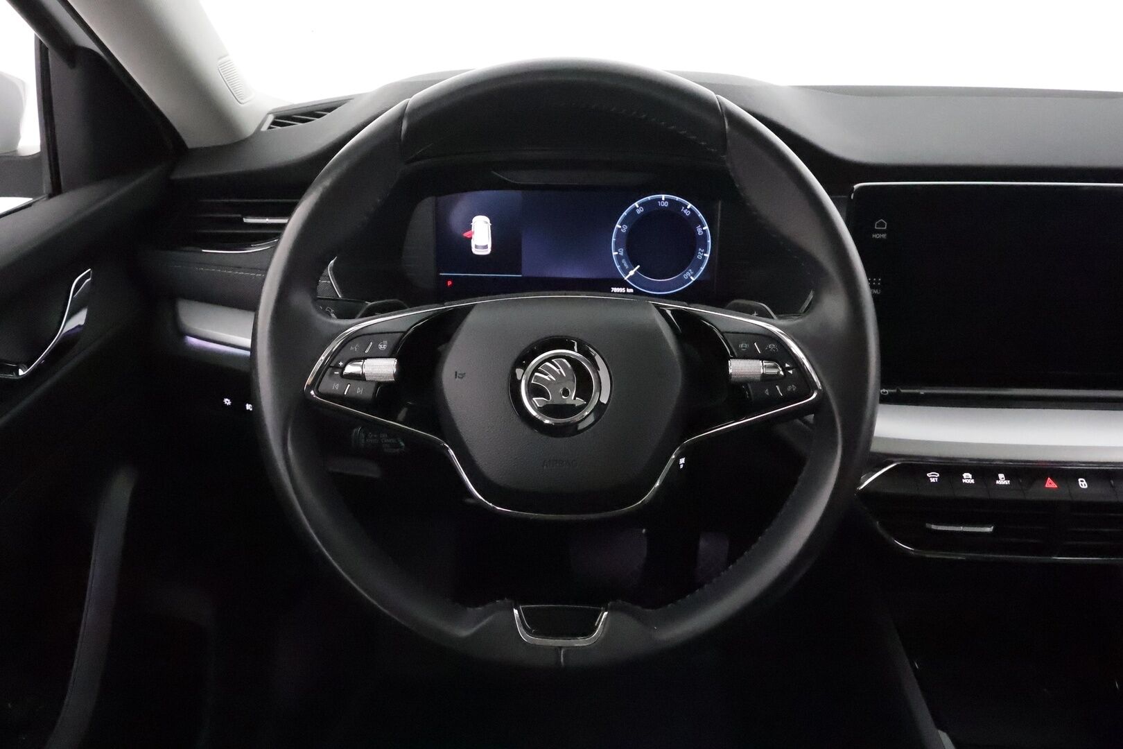 Skoda Octavia 2022 Combi 1.5 TSI Style eTEC DSG **Panorama / Webasto / Adapt.Vakkari / Matrix-LED / P.kamera / Navi / Kaistavahti** - 1-om Suomi-auto / Kahdet Renkaat / Merkkihuollettu!