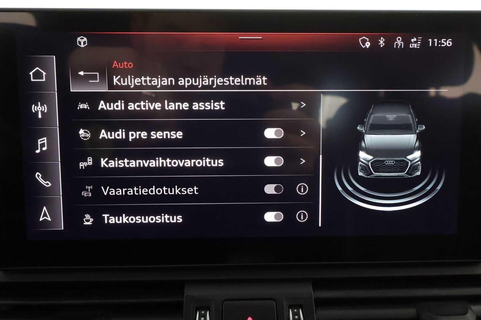 Audi Q5 2022 Advanced 50 TFSI e 220 kW quattro S tronic Electrified Edition * ACC / P.kamera / LED / Ilma-alusta / Koukku * - 1.Om Suomi-auto / Kahdet renkaat aluvanteilla