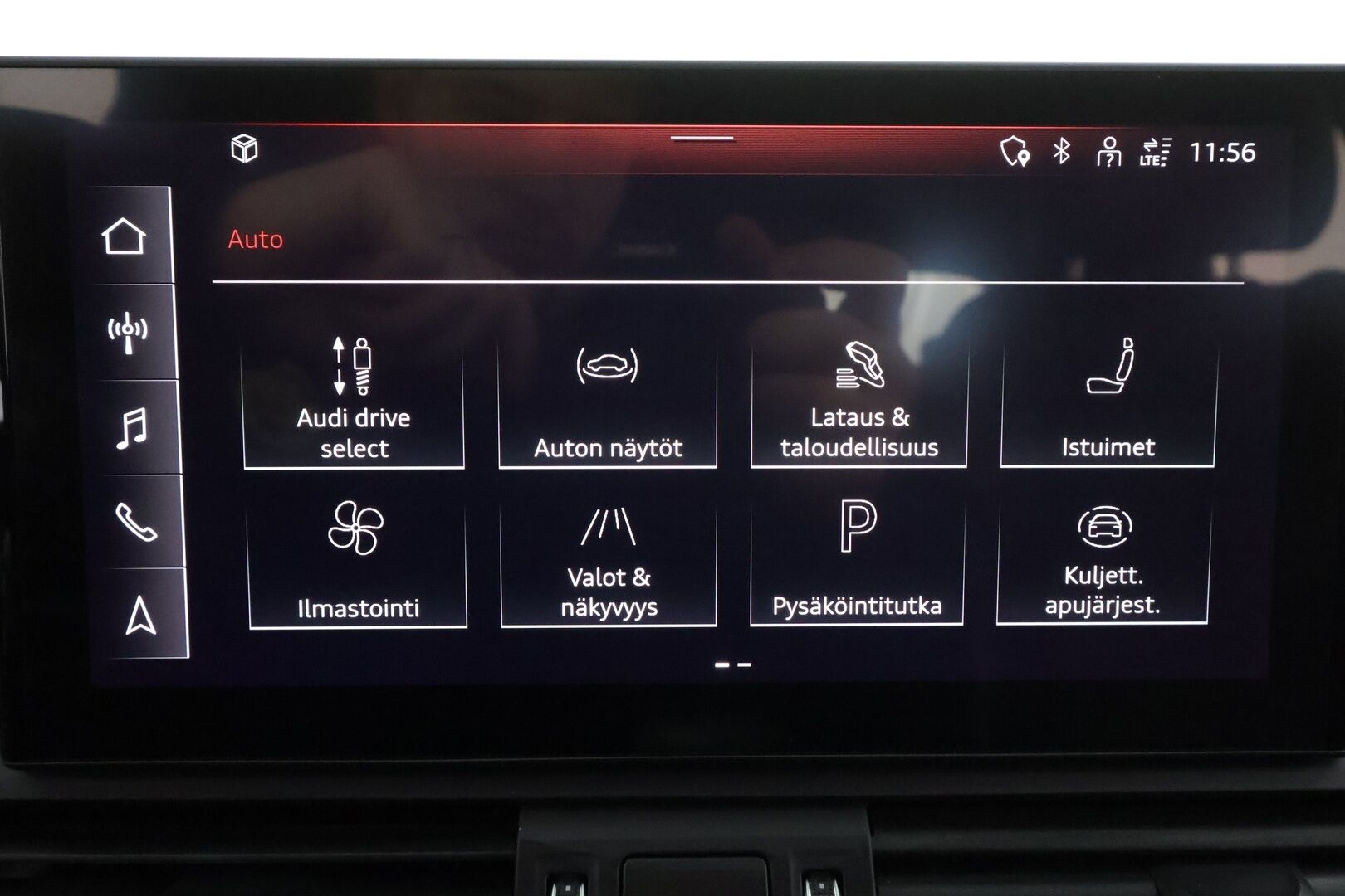 Audi Q5 2022 Advanced 50 TFSI e 220 kW quattro S tronic Electrified Edition * ACC / P.kamera / LED / Ilma-alusta / Koukku * - 1.Om Suomi-auto / Kahdet renkaat aluvanteilla