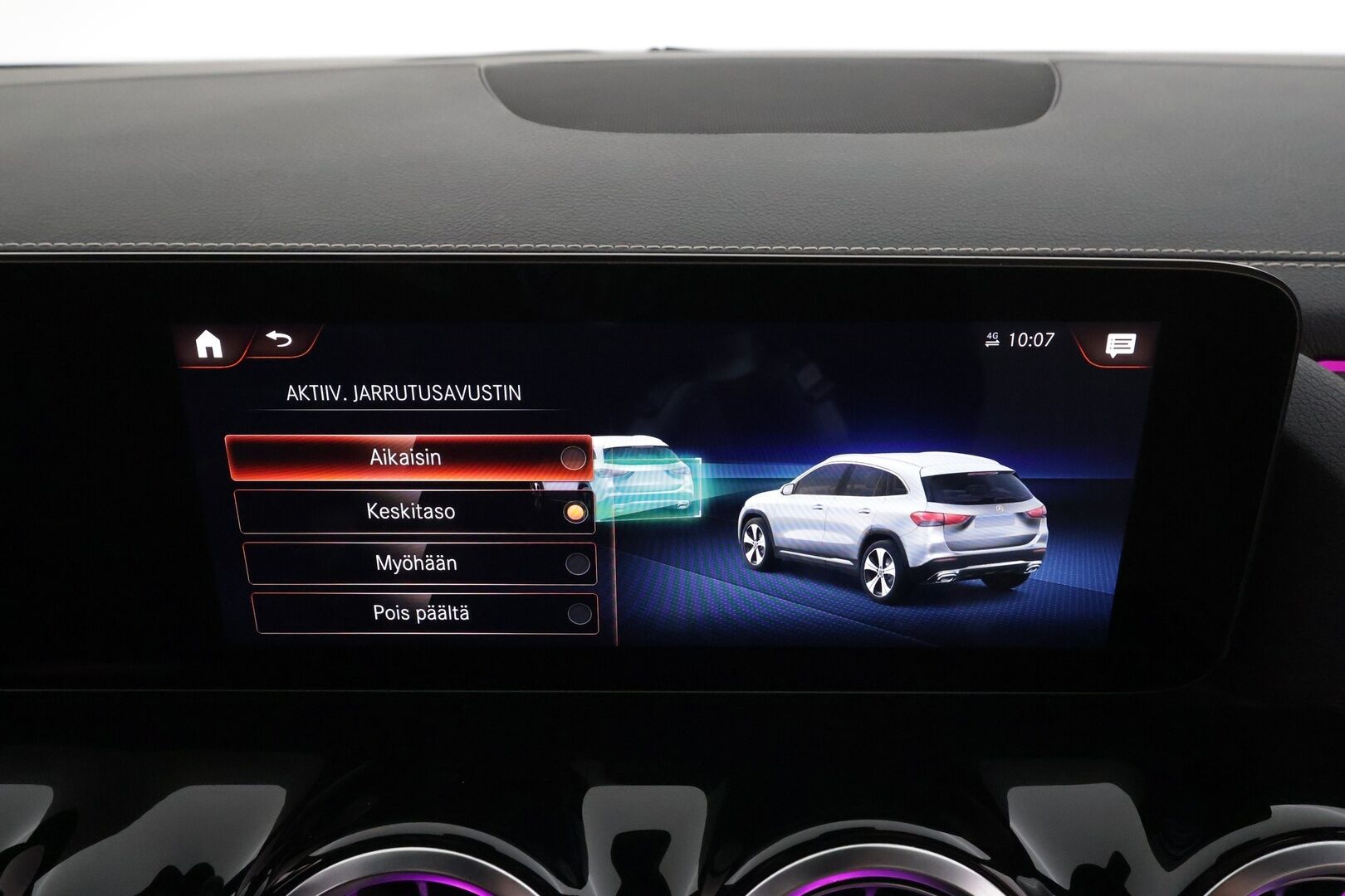 Mercedes-Benz GLA 2022 250 e A Business EQ Power * Panorama / Distronic / Widescreen / P.Kamera / Multibeam / Sportnahat Muistilla * - 1-om Suomi-auto / Akku kuntotarkastettu SoH 97% / 2x Latauskaapelit / Kahdet renkaat aluvanteila