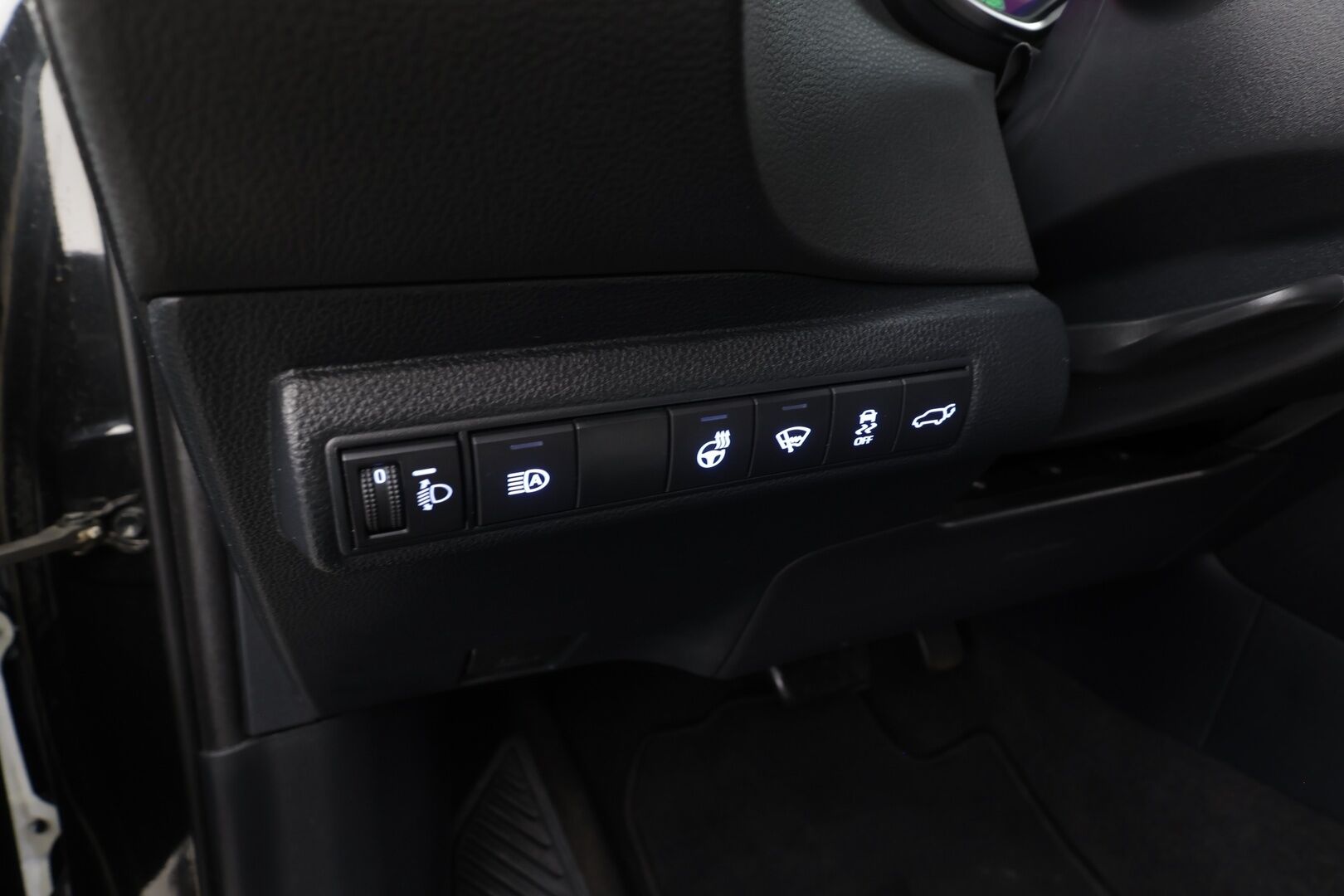 Toyota Corolla 2021 Touring Sports 2,0 Hybrid Active Edition - | ACC | LED | P.kamera | Navi | Apple & Android | Lohko+sisälämmitin | Lämm. ratti | Merkkihuollettu | 