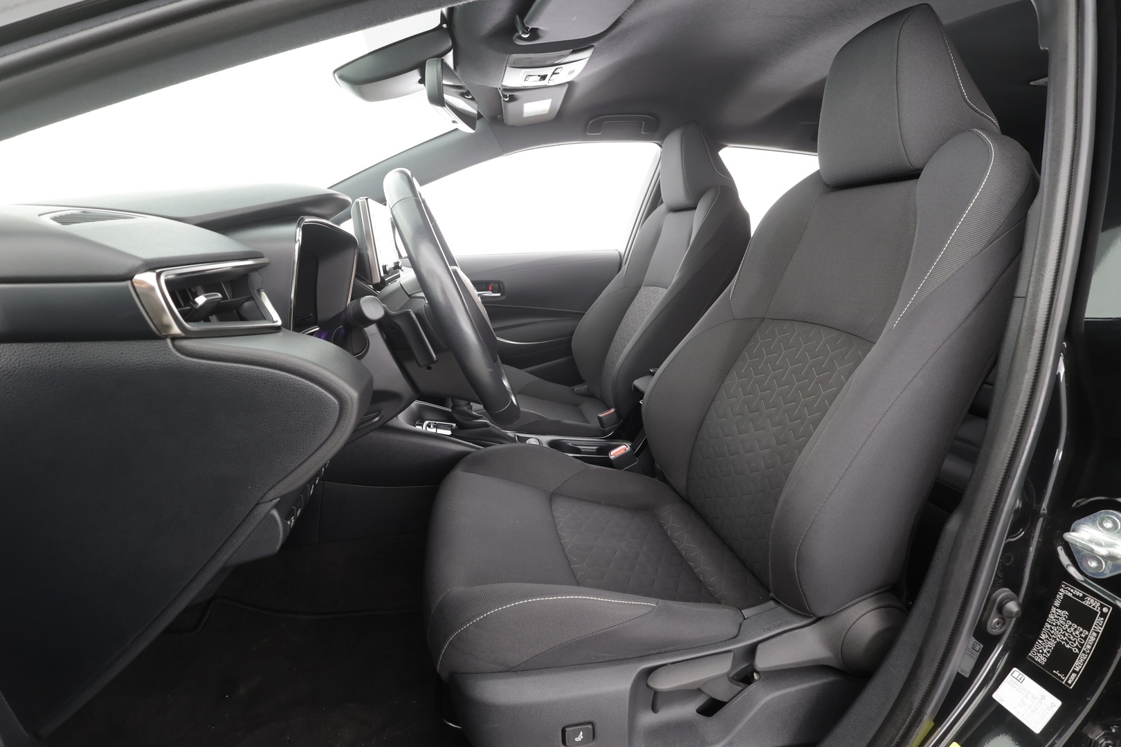 Toyota Corolla 2021 Touring Sports 2,0 Hybrid Active Edition - | ACC | LED | P.kamera | Navi | Apple & Android | Lohko+sisälämmitin | Lämm. ratti | Merkkihuollettu | 