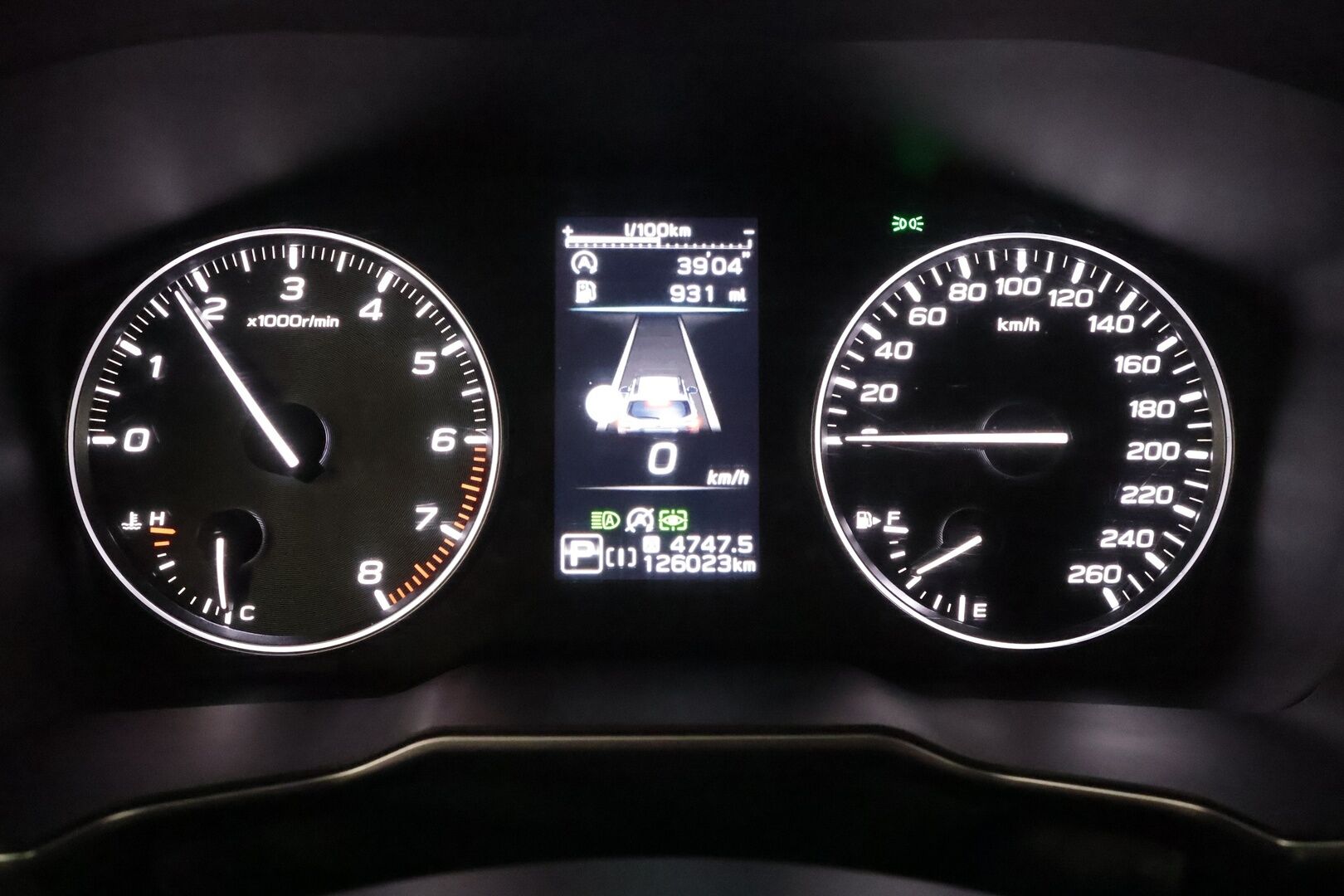 Subaru Outback 2021 2,5i Limited CVT **1Om Suomiauto / Adapt.Vakkari / Vetokoukku / Peruutuskamera / Lohko & Sisäpistoke / Nahkasisusta ** - 3,99 % KORKOTARJOUS TÄHÄN AUTOON - Navi / KeyLessGo / Kahdet renkaat / Supervarusteet!!  