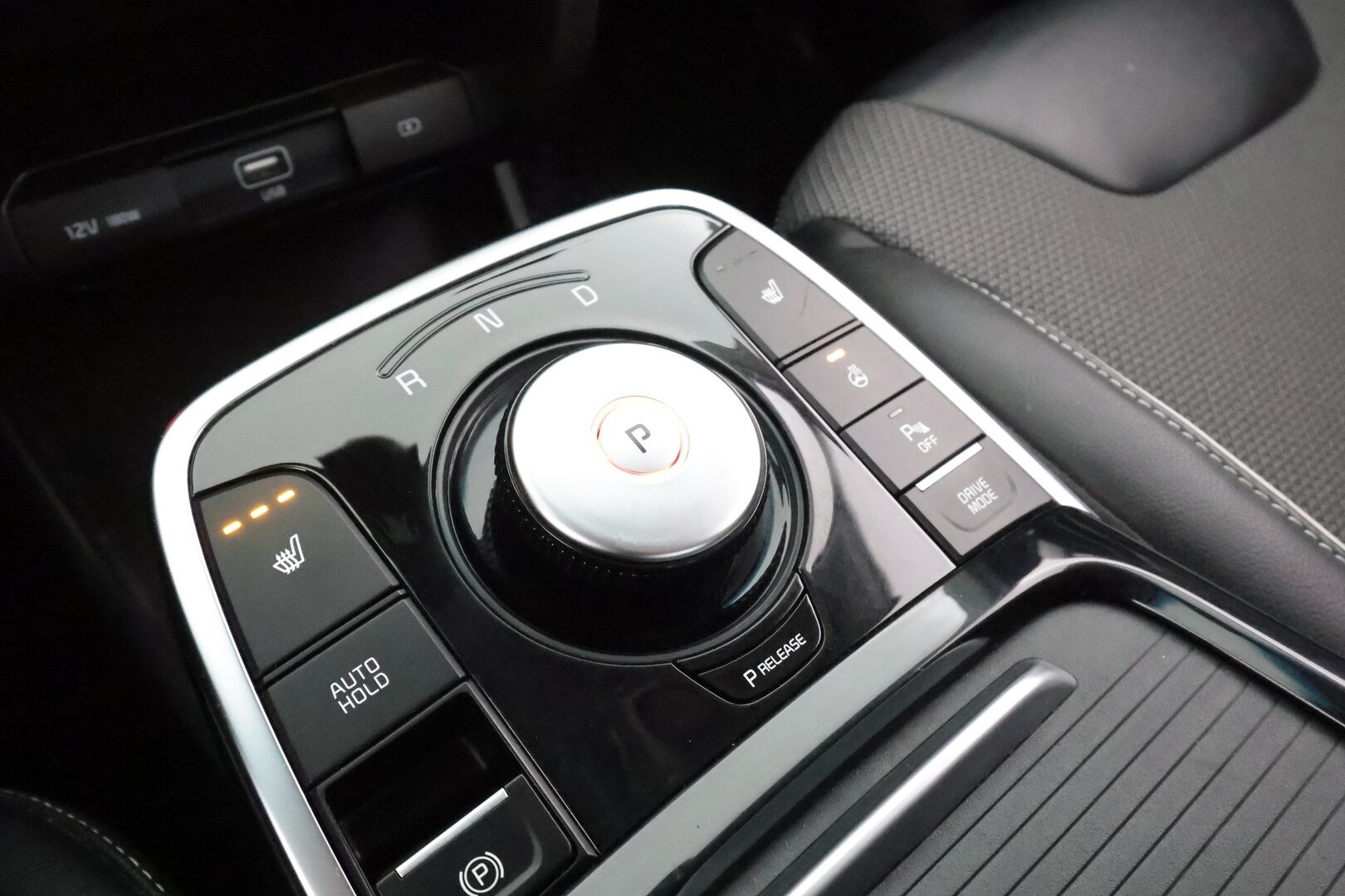 Kia NIRO 2022 EX 64 204 hv * ILP / ACC / P.Kamera / Kaistavahti / Digimittaristo / Apple&Android / Keyless * - Suomi-auto / 2x Latauskaapelit / Kahdet renkaat / Merkkihuollot - HULLUT JOULUT KORKOTARJOUS 2,49% 