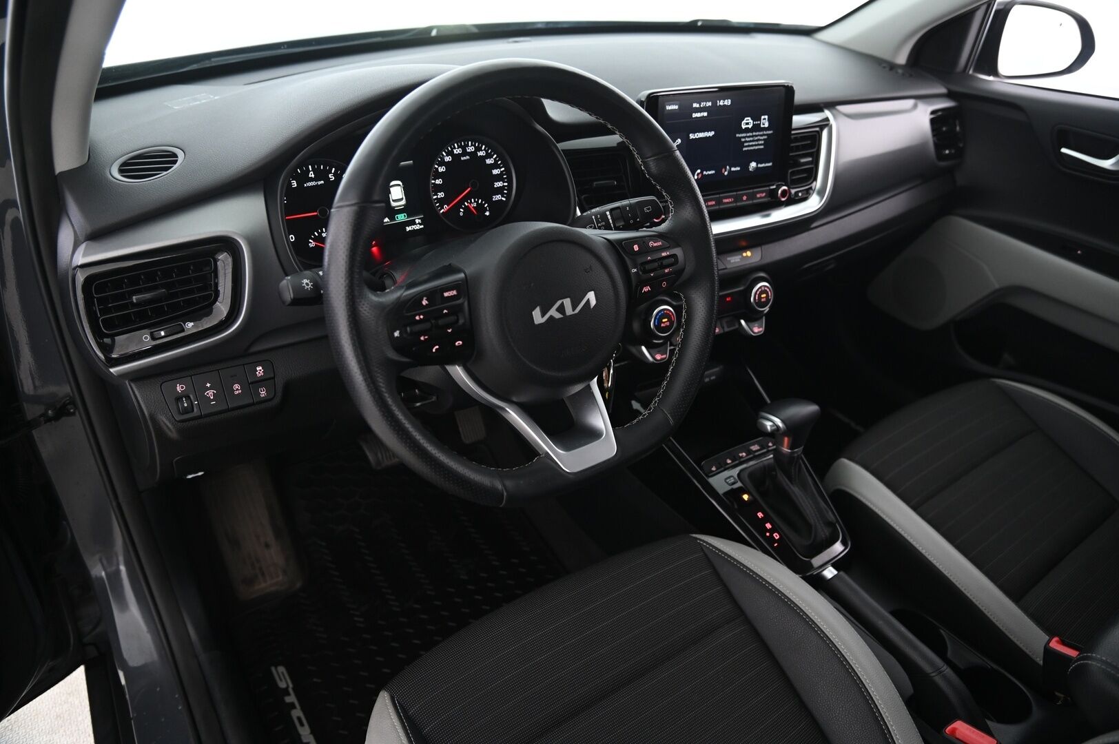 Kia Stonic 2022 1,0 T-GDI 100hv EX Design DCT *Premiun Pack / Kamera / Erikoisistuimet / App connect / Suomiauto* - 1.Omisteinen / Merkkihuollettu / 2x Alut / Pitkä leima / Todella siisti - HULLUT AVAJAISHULINAT KORKOTARJOUS 3,29 %