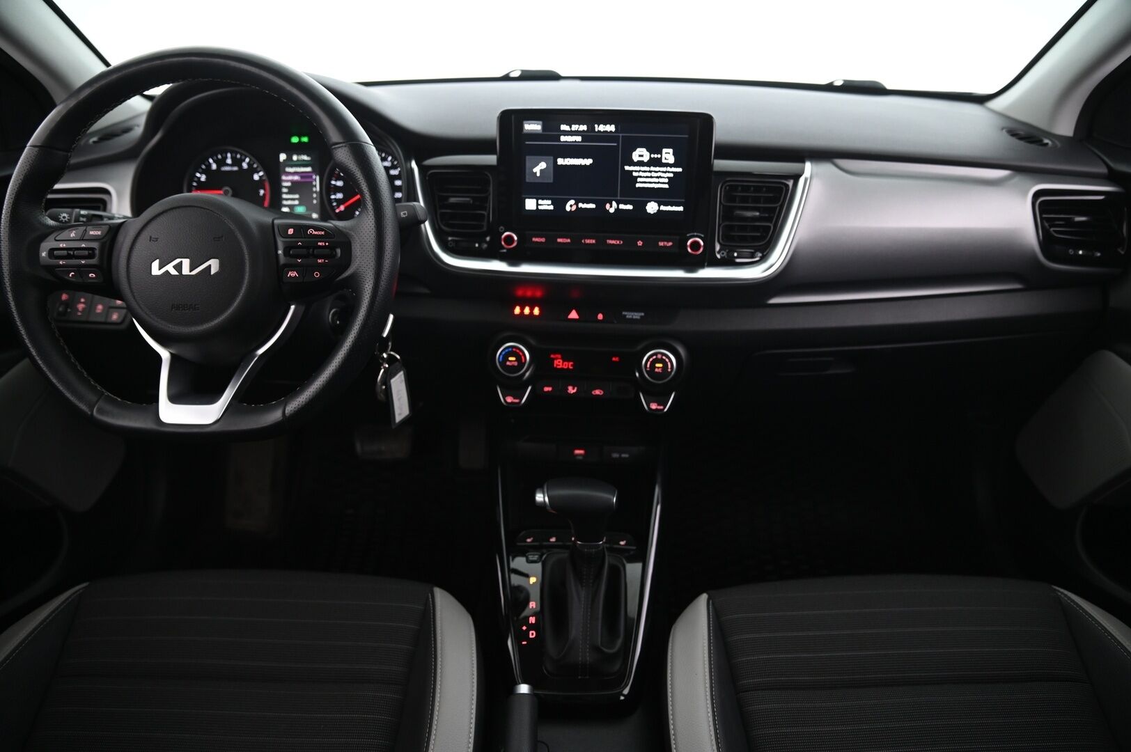 Kia Stonic 2022 1,0 T-GDI 100hv EX Design DCT *Premiun Pack / Kamera / Erikoisistuimet / App connect / Suomiauto* - 1.Omisteinen / Merkkihuollettu / 2x Alut / Pitkä leima / Todella siisti - HULLUT AVAJAISHULINAT KORKOTARJOUS 3,29 %