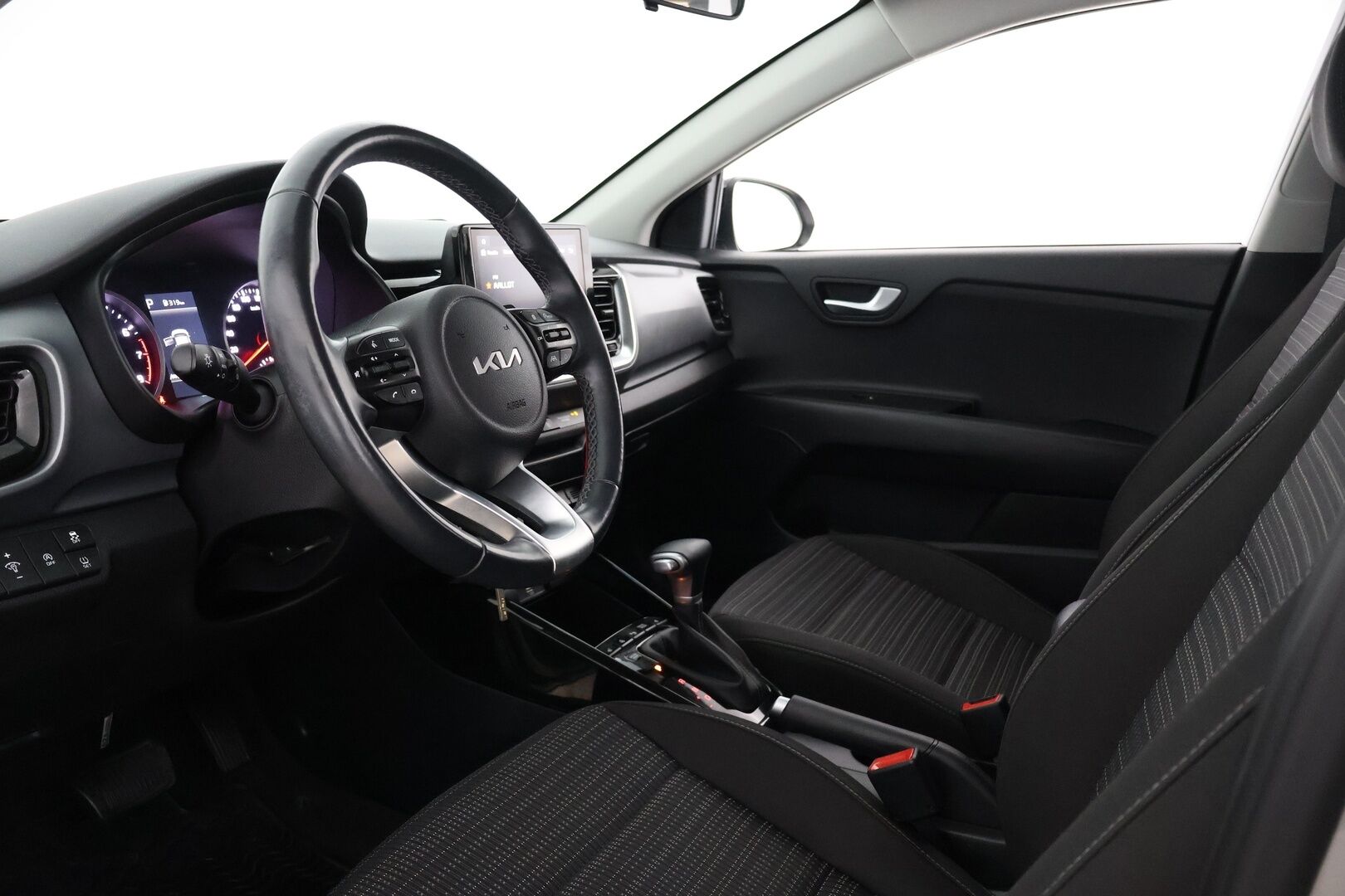 Kia Stonic 2022 1,0 T-GDI 100hv EX DCT - Merkkihuollettu | Vakkari | P-kamera | Apple & Android | Lohkolämmitin + sisäpistoke |