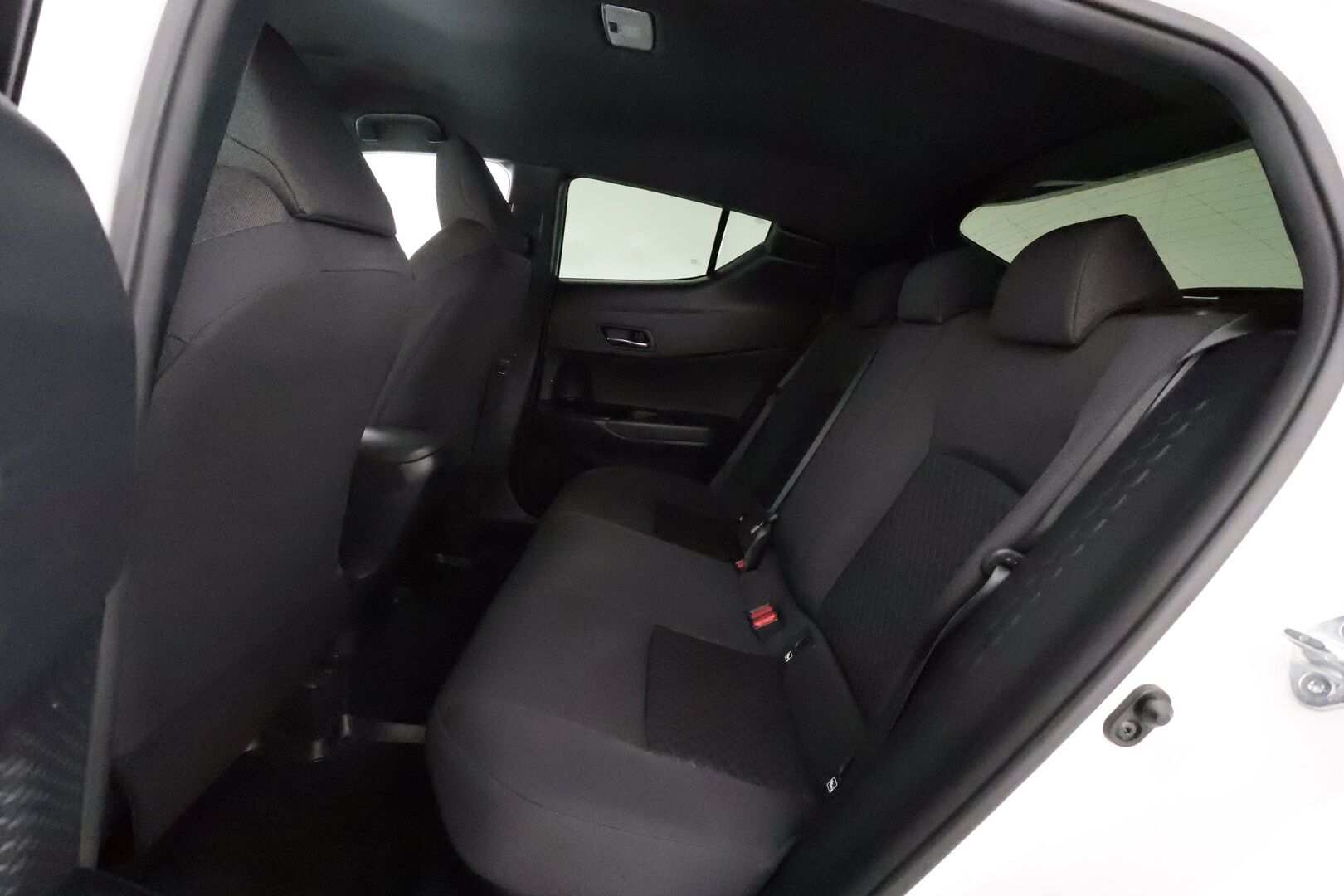 Toyota C-HR 2022 1,8 Hybrid Active ** Facelift / P.kamera / Apple/Android / Adapt.vakkari - 1.om Suomi auto / Merkkihuollot
