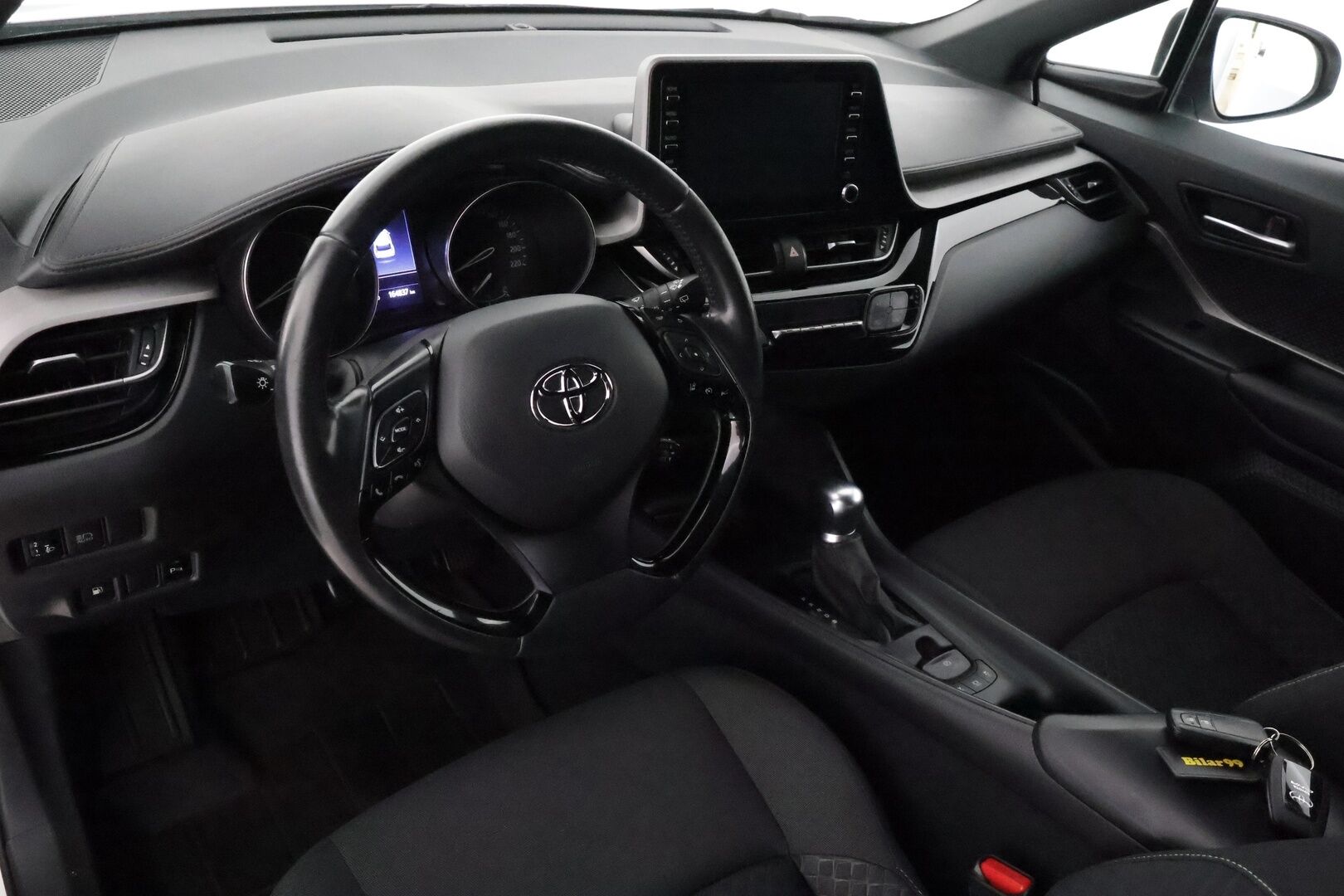 Toyota C-HR 2022 1,8 Hybrid Active ** Facelift / P.kamera / Apple/Android / Adapt.vakkari - 1.om Suomi auto / Merkkihuollot