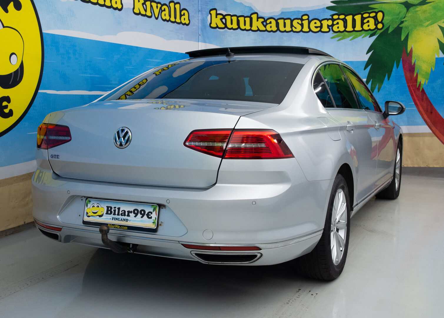 VOLKSWAGEN PASSAT 2016 Sedan GTE Plug-In Hybrid * Adapt.vakkari / Kattoikkuna / Alcantara / P-Kamera / - * Kahdet renkaat vanteilla / Panorama / Akku kuntotarkastettu - HULLUT AVAJAISHULINAT KORKOTARJOUS 3,29 %