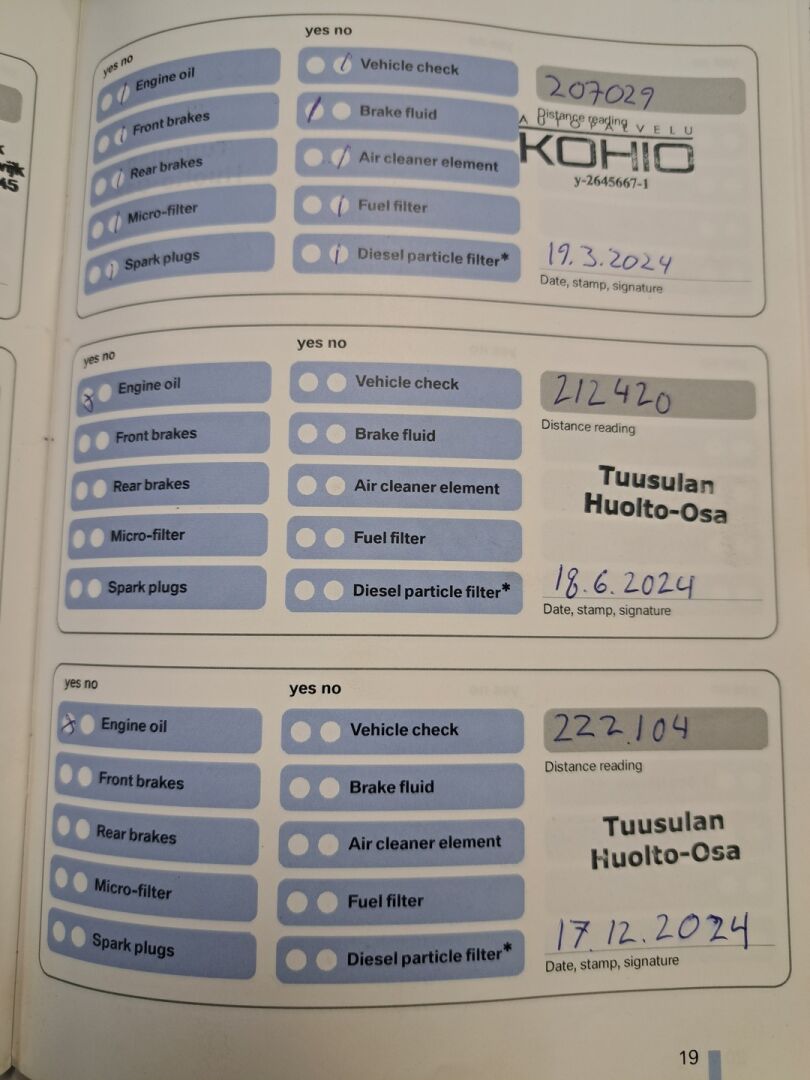 BMW 330 2007 xiA E91 Touring - YritysOutlet - Myydään vain yrityksille  **Sporttipenkit muistilla / Webasto / ACC / iDrive** - Kahdet renkaat vanteineen ja kattava huoltohistoria!