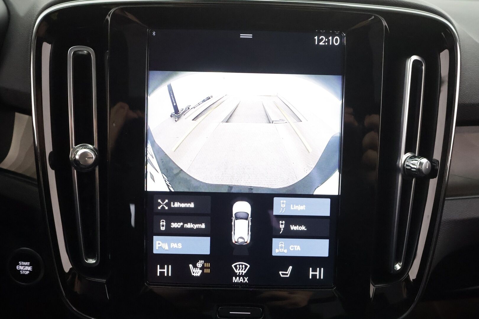 Volvo XC40 2023 T5 TwE Ultimate Bright aut * ACC / 360° / LED / Muistipenkki / Panorama / Koukku / Sporttinahat / KeylessGo / BLIS / H&K * - 1.Om Suomi-auto / Kahdet renkaat aluvanteilla / Merkkihuollettu