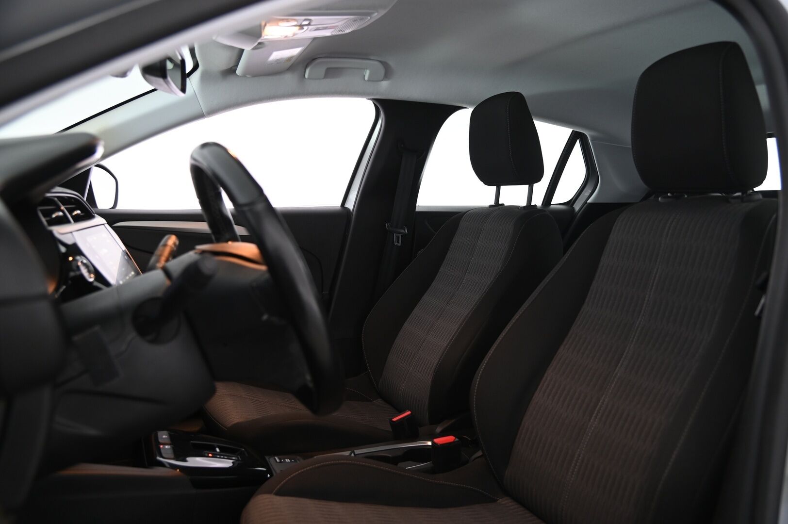 Opel Corsa-e 2023 5-ov Edition 136 automaatti - Vetokoukku / P-kamera / Ratinlämmitin / Apple carplay&Android auto 