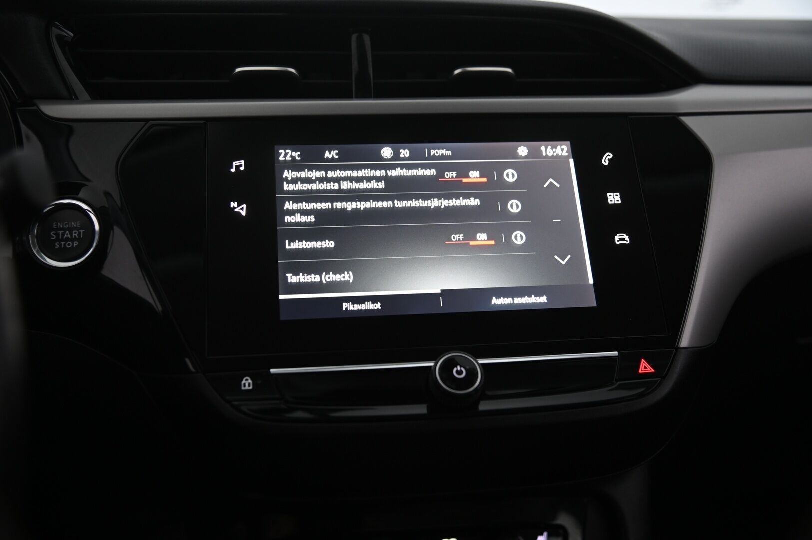Opel Corsa-e 2023 5-ov Edition 136 automaatti - Vetokoukku / P-kamera / Ratinlämmitin / Apple carplay&Android auto 
