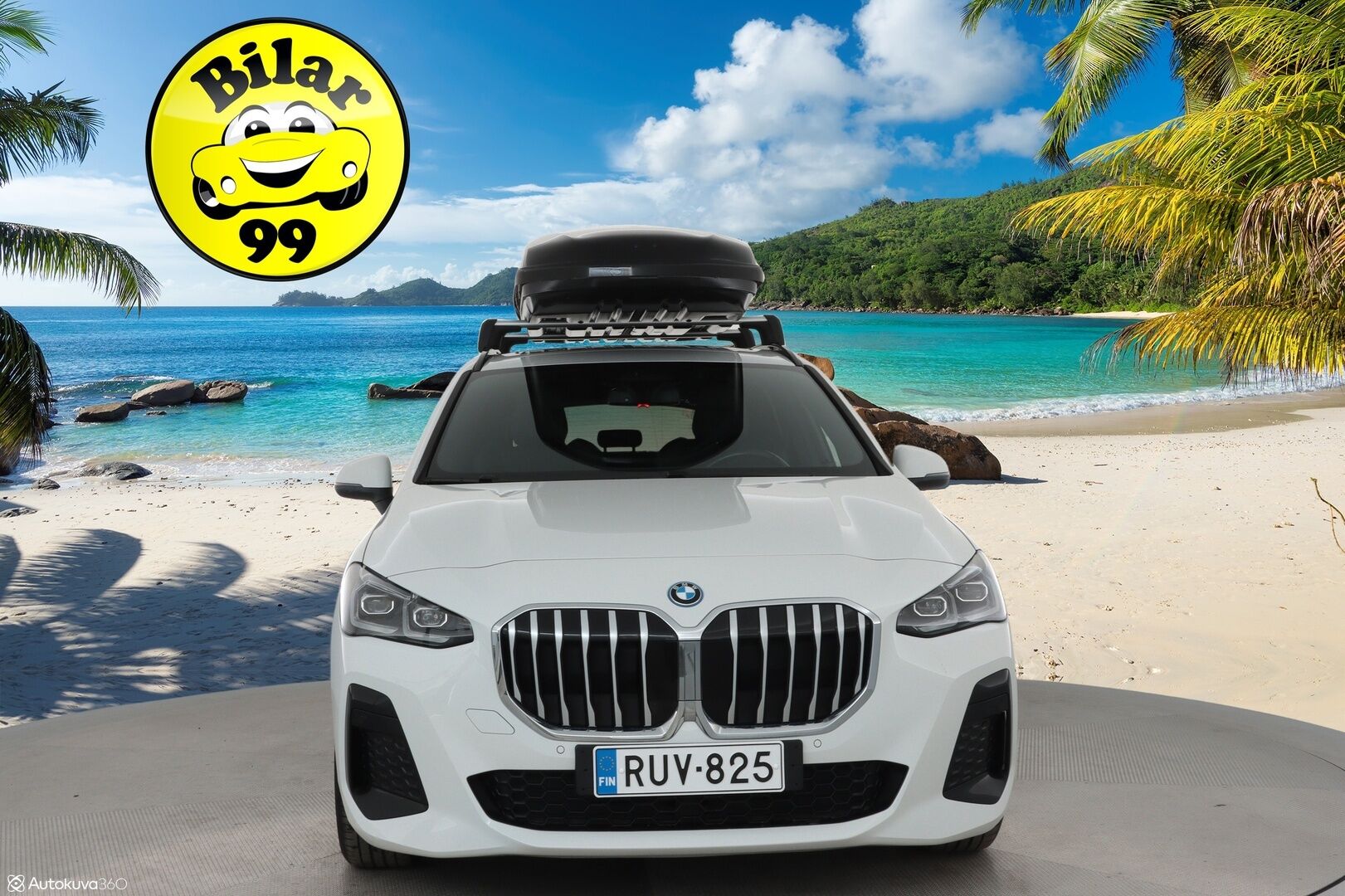 BMW 225 2023 U06 Active Tourer 225e xDrive Charged Edition M Sport **H&K / Panorama / Adapt. LED / Hierovat sporttipenkit / Koukku** - 3,99 % KORKOTARJOUS TÄHÄN AUTOON - Akku kuntotarkastettu! / 1-om. Suomi-auto / BMW Kattoboksi / Merkkihuollettu 