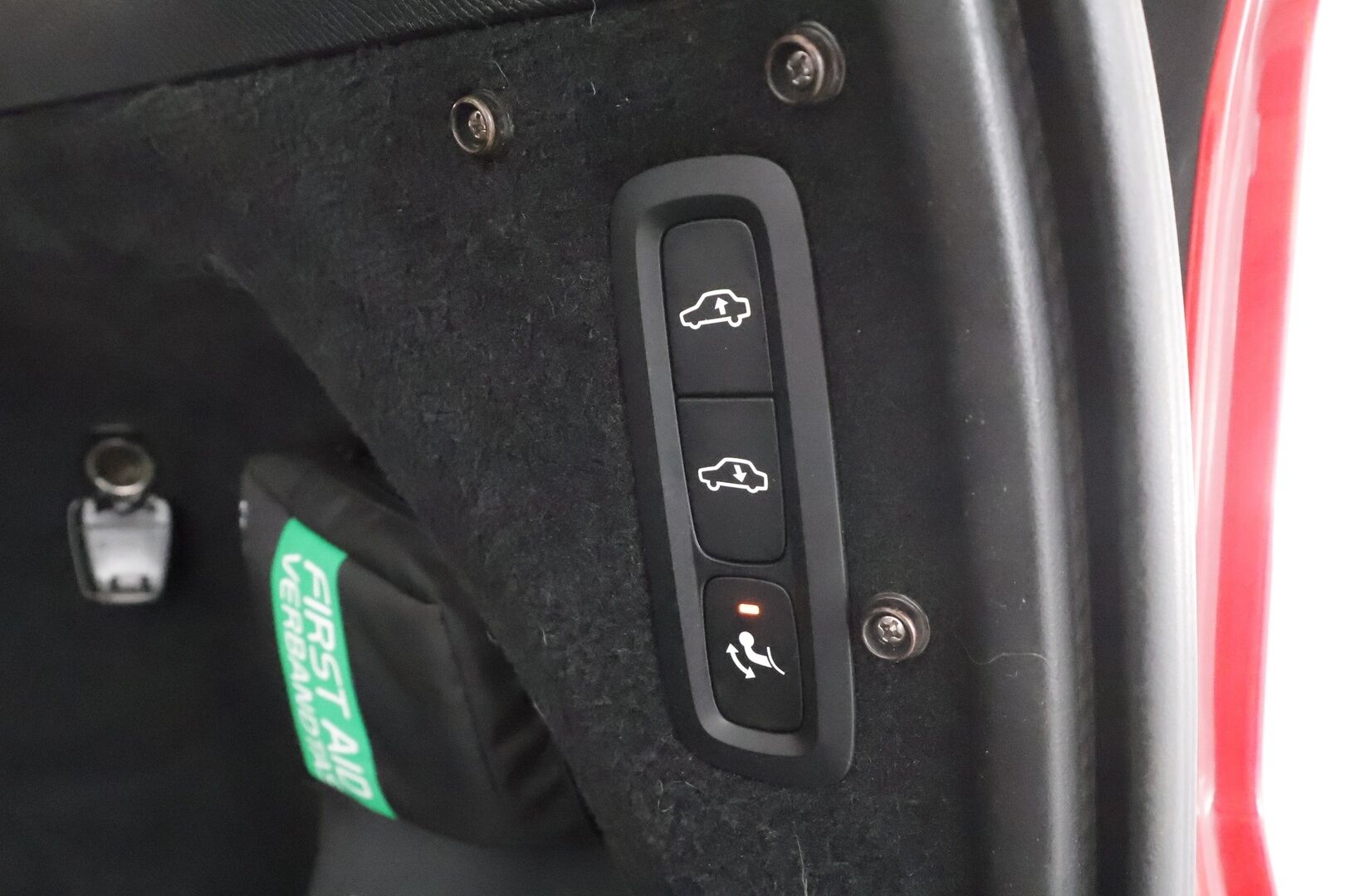 Volvo XC90 2020 T8 TwE AWD Inscription aut 7-P * ACC / HUD / Panorama / Ilma-alusta / Muistpenkit / Ilmastoidut nahat / Koukku / Full LED / 360° * - Webasto / Hierovat penkit / Kahdet renkaat aluvanteilla / Merkkihuollettu