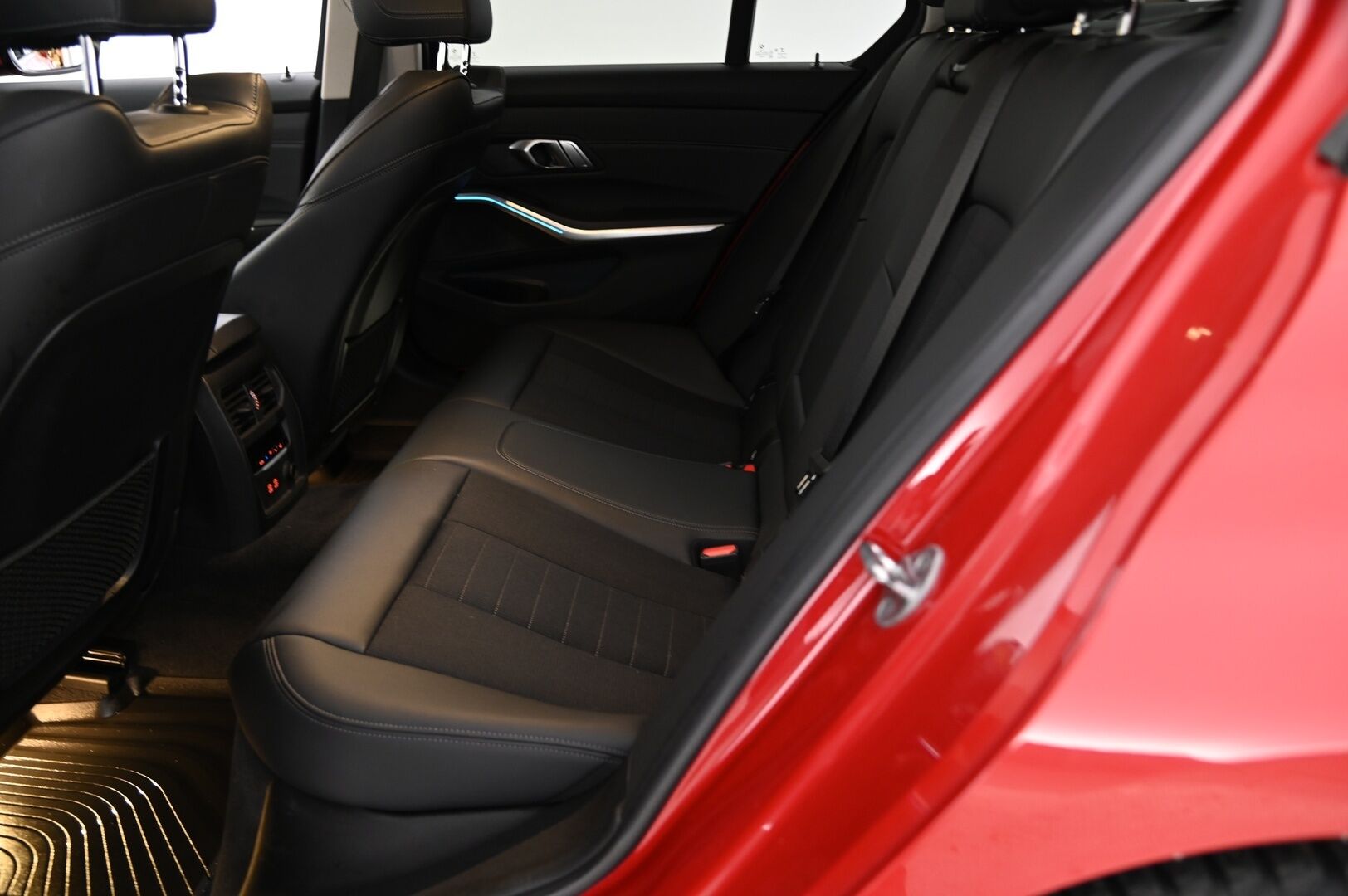 BMW 330 2020 e G20 Sedan Business Sport *Myydään Huutokaupat.com*
