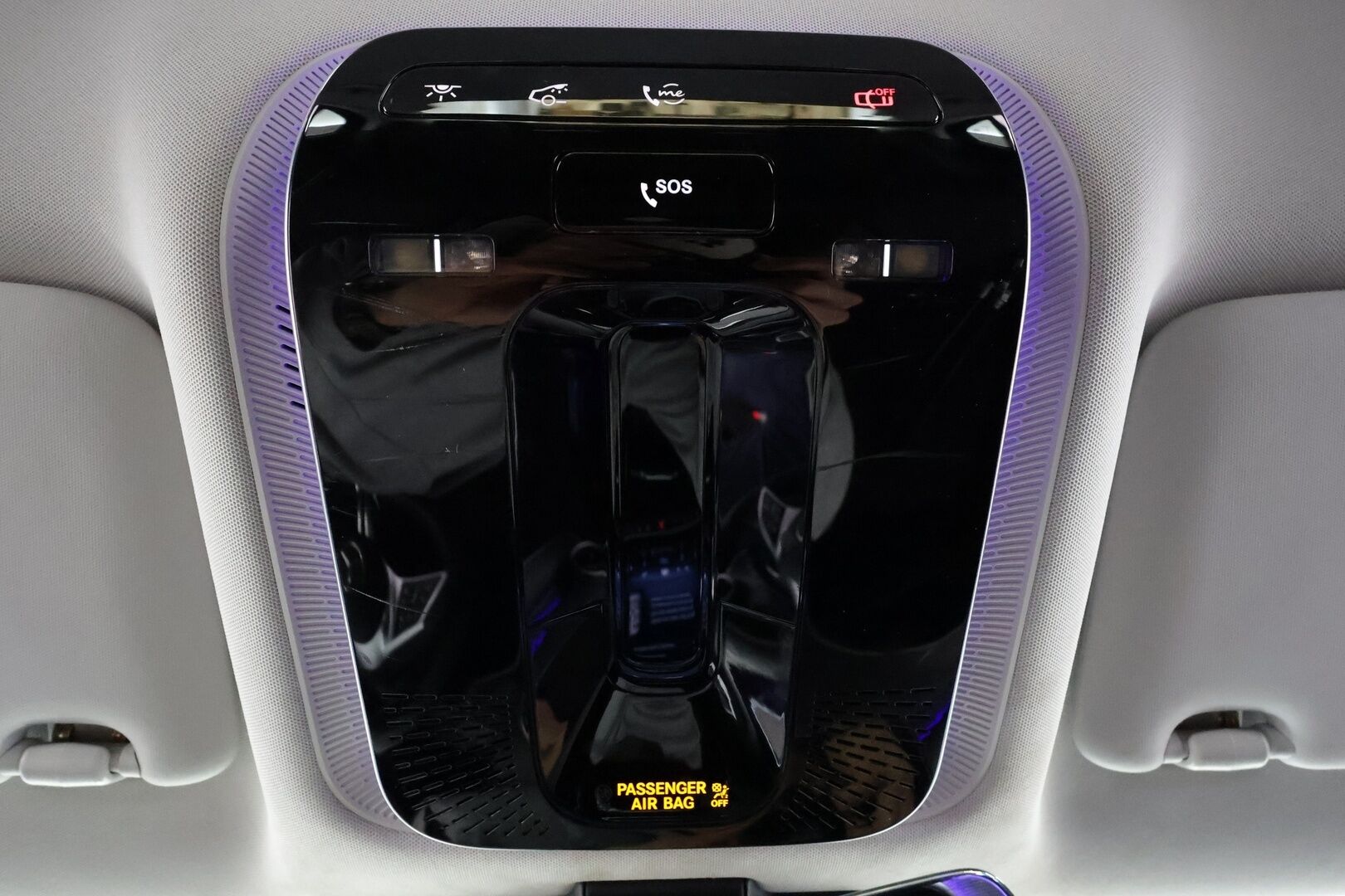 Mercedes-Benz C 2023 300 e A Business * Vakkari / Puolinahat / P.kamera / LED / Navi / Facelift * - 1.Om Suomi-auto / Kahdet renkaat aluvanteilla / Merkkihuollettu