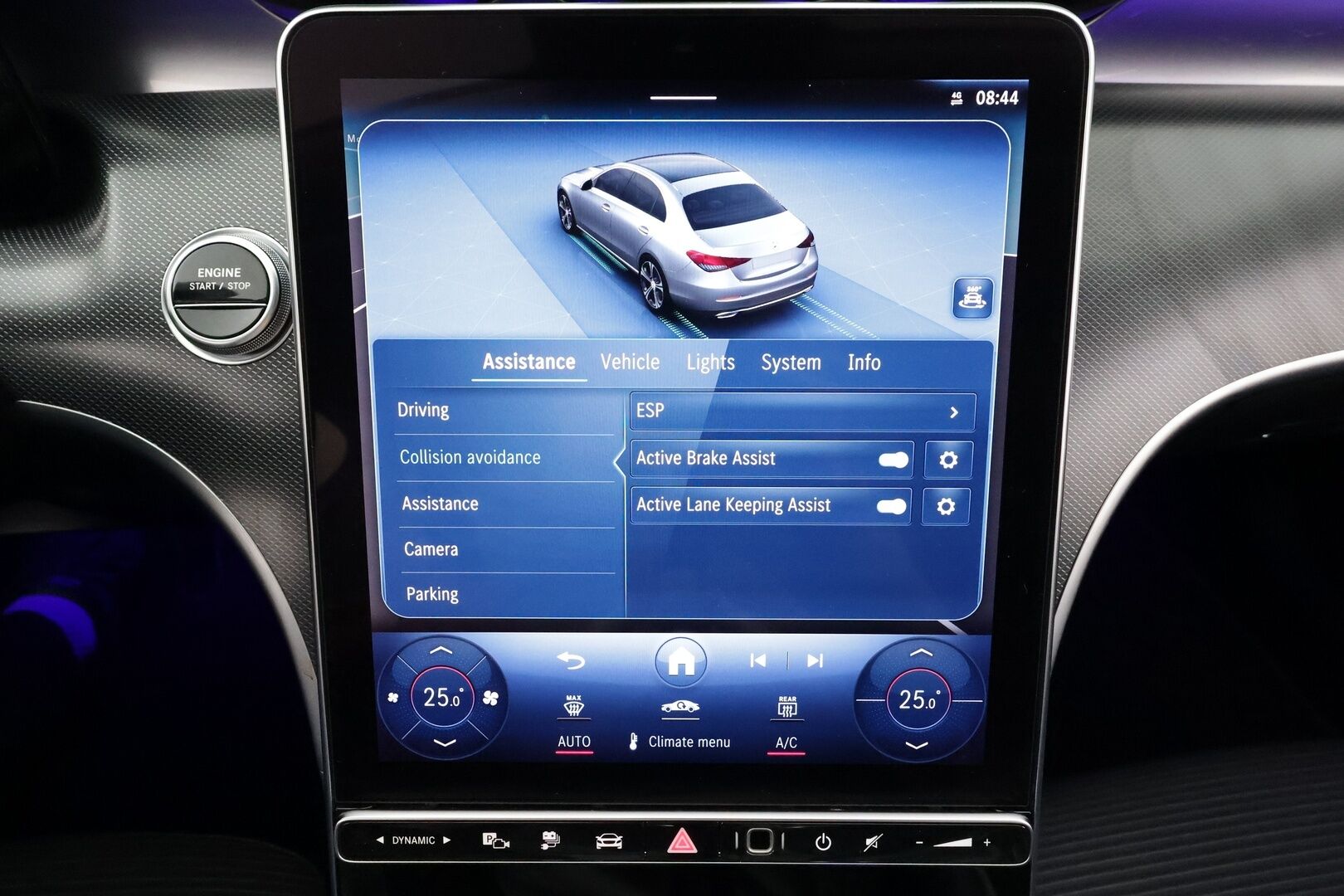 Mercedes-Benz C 2023 300 e A Business * Vakkari / Puolinahat / P.kamera / LED / Navi / Facelift * - 1.Om Suomi-auto / Kahdet renkaat aluvanteilla / Merkkihuollettu