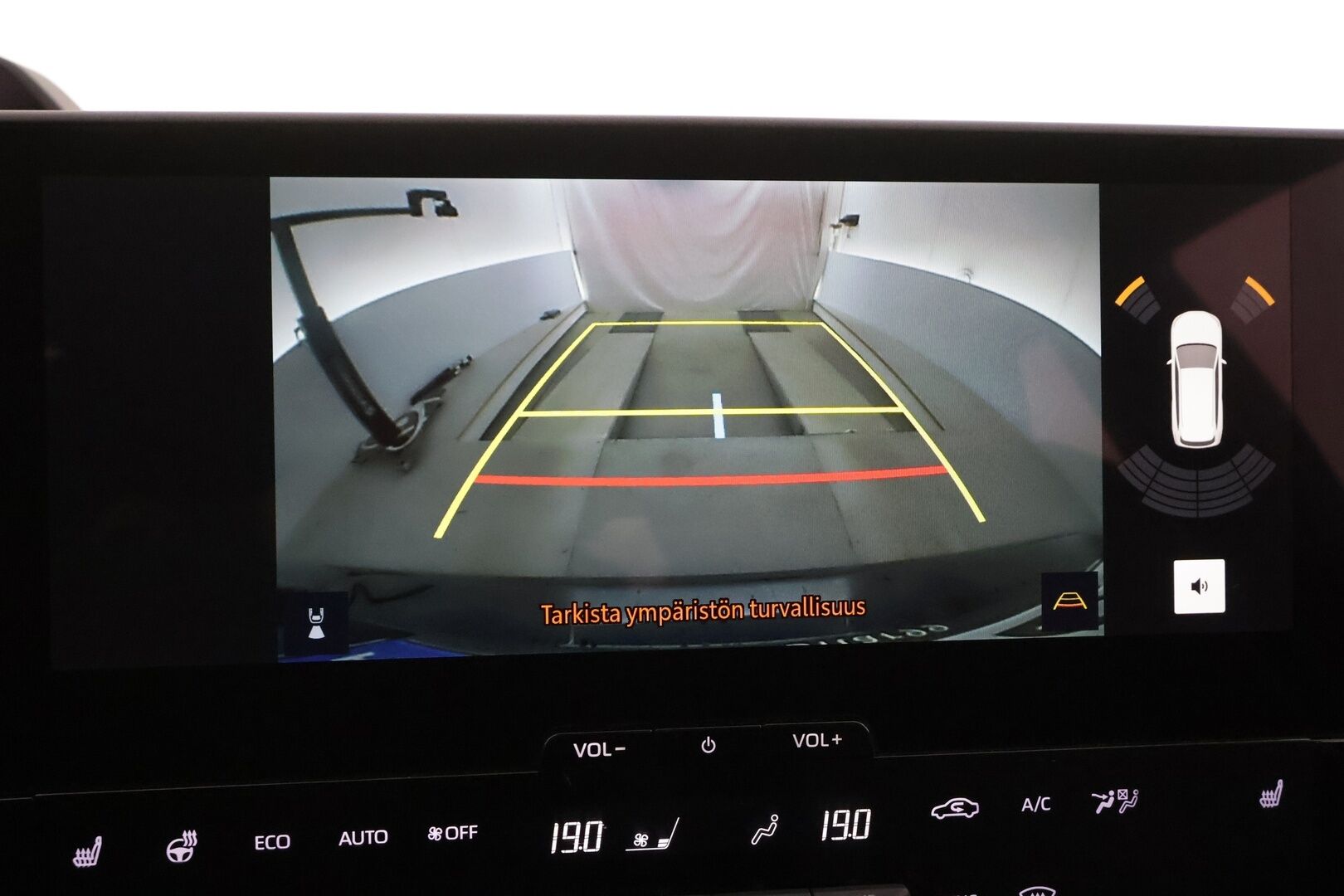 Toyota bZ4X 2023 Launch Edition * ACC / ILP / P.Kamera / Navi / LED / Keyless / Sähköpenkki / Puolinahat * - Suomi-auto / Kahdet renkaat aluvanteilla / Merkkihuollettu / Juuri huollettu - HULLUT AVAJAISHULINAT KORKOTARJOUS 3,29 %