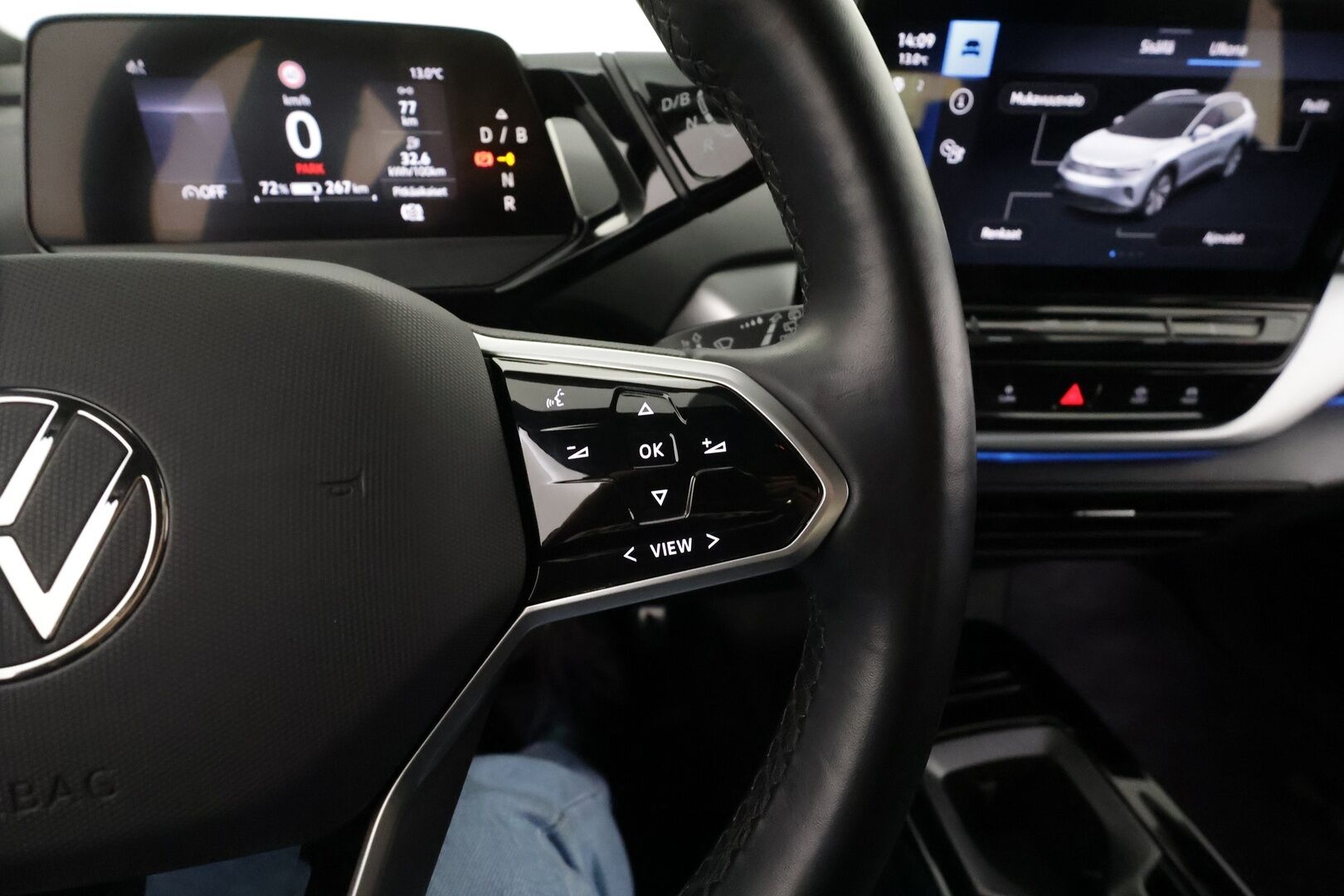 Volkswagen ID.4 2023 Pro 128 kW, akku 77 kWh * ACC / ILP / P.kamera / Koukku / Keyless / LED / Apple&Android * - 1.Om suomi-auto / Akku kuntotarkastettu SoH 95,1% / Kahdet Renkaat / Merkkihuollettu