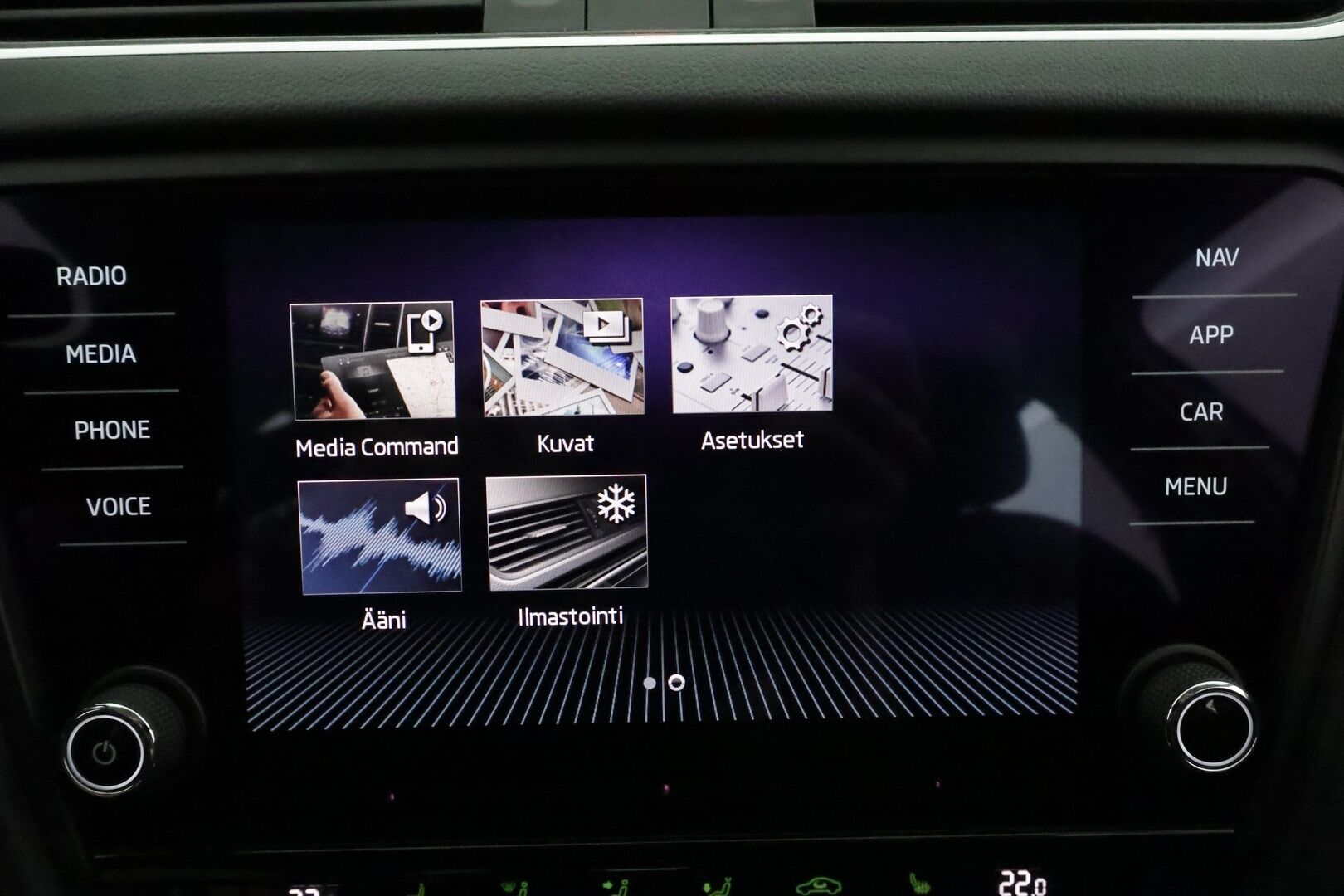 Skoda Octavia 2020 Combi 2,0 TDI 184 4x4 Scout DSG Autom. **Webasto / Koukku / Adapt.Vakkari / LED-valot / P.Kamera / Navi / Keyless** - Kahdet Renkaat 