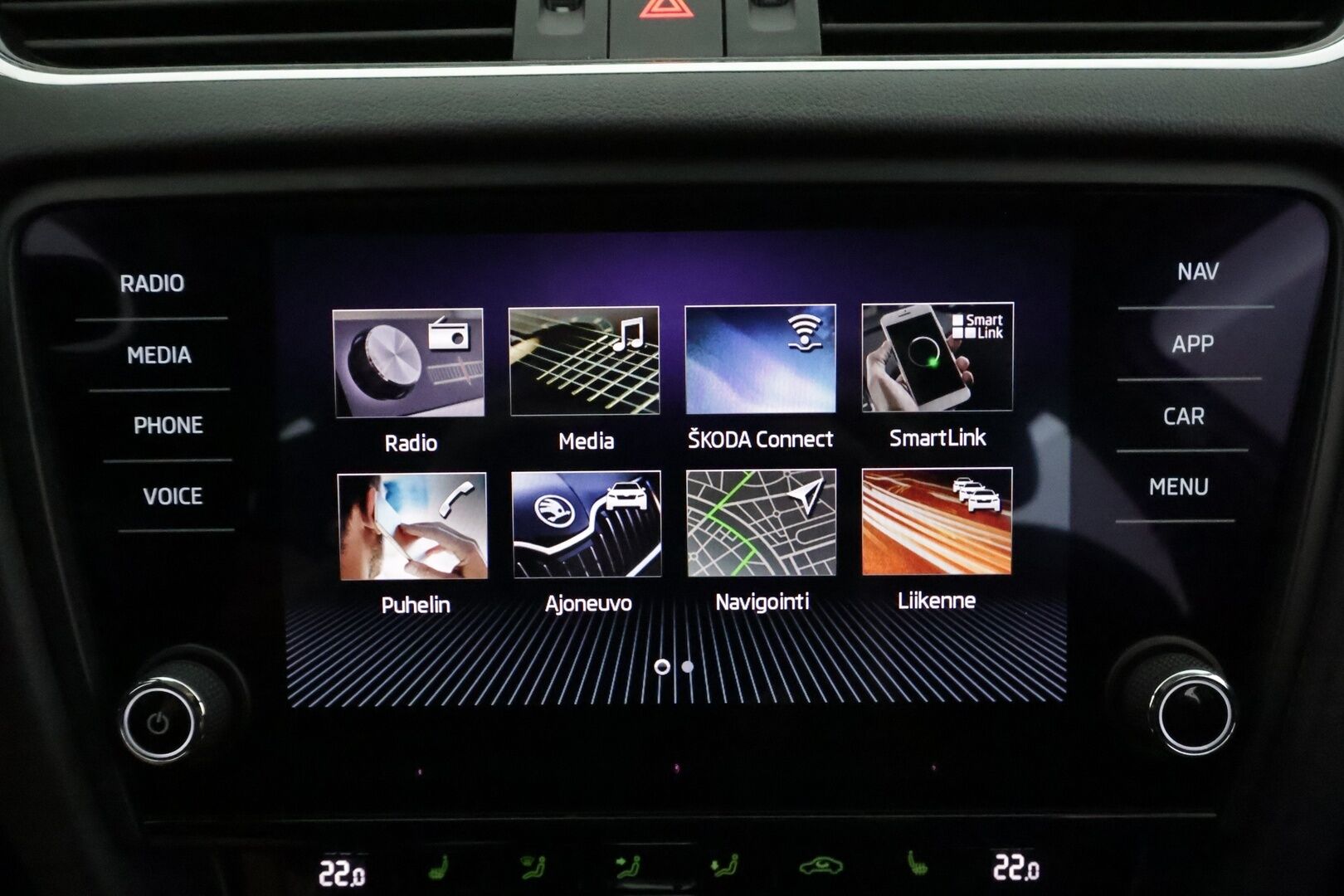 Skoda Octavia 2020 Combi 2,0 TDI 184 4x4 Scout DSG Autom. **Webasto / Koukku / Adapt.Vakkari / LED-valot / P.Kamera / Navi / Keyless** - Kahdet Renkaat 