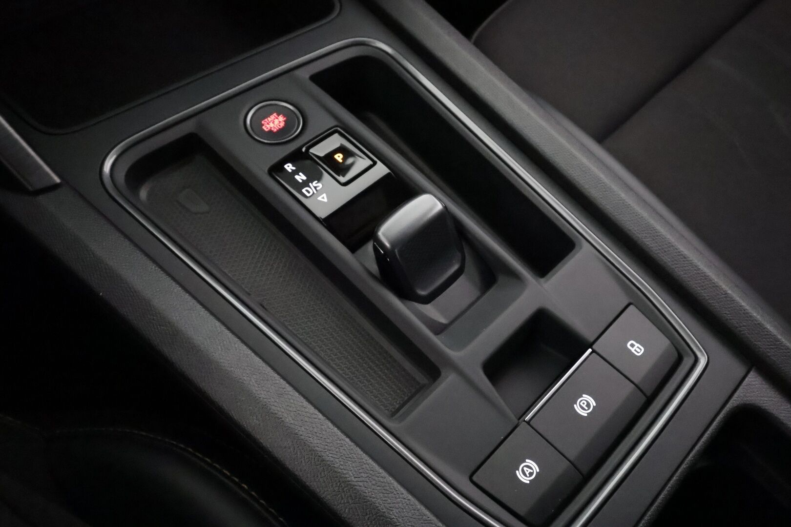 Cupra Leon Sportstourer 2023 1.5 eTSI 110 kW MHEV DSG - | ACC | LED | P.Kamera | Navi | Kaistavahti | Keyless | Apple&Android | Suomi-auto | Kahdet renkaat | Merkkihuollot |