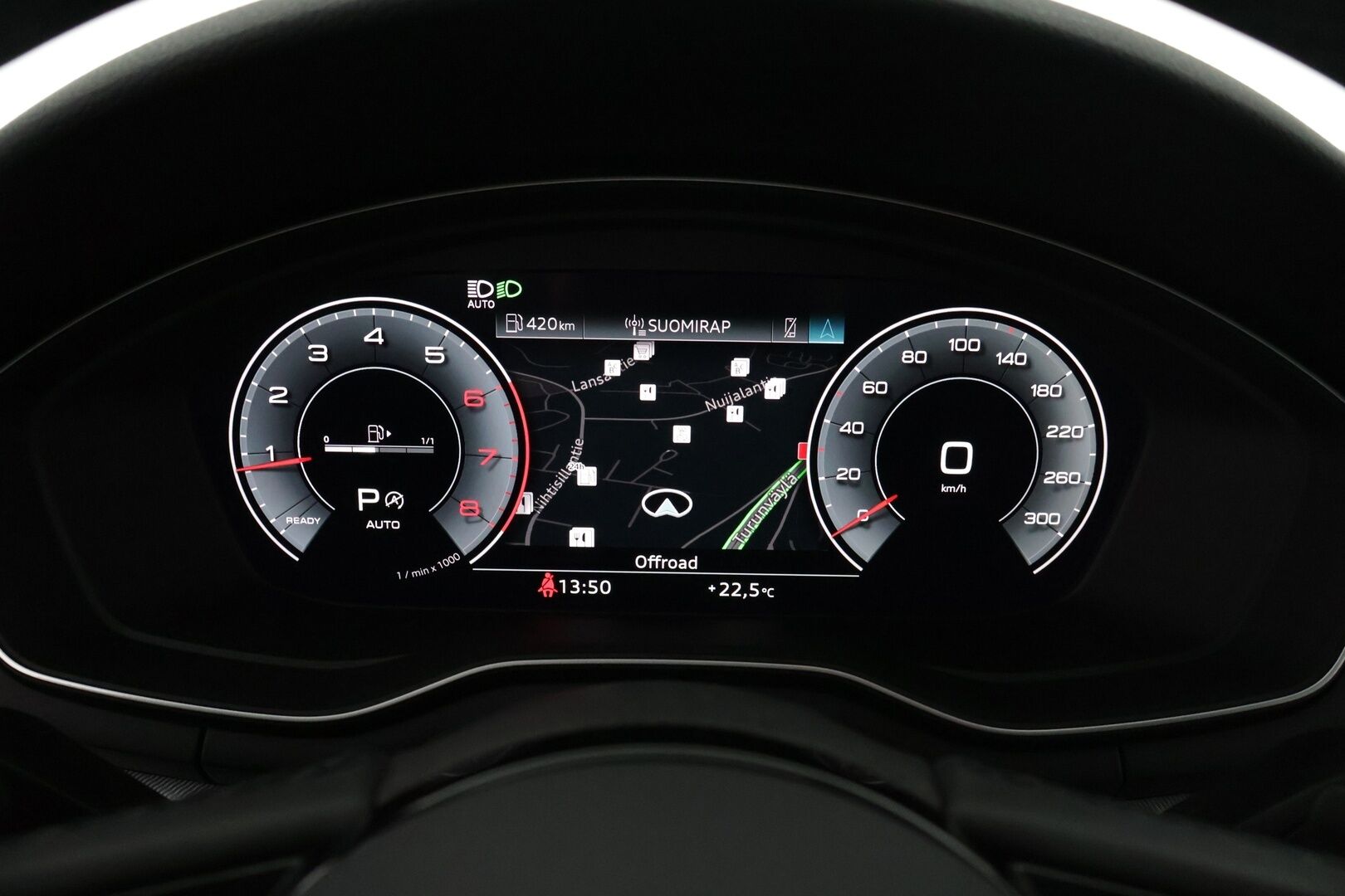 Audi A4 2023 A4 Avant Progress Plus 40 TFSI 150 kW MHEV quattro S tronic *Matrix / Hierovat etuistuimet / Webasto / Koukku / Sportti penkit* - 3,99 % KORKOTARJOUS TÄHÄN AUTOON - 31.5. ASTI! - *Juuri saapunut / Todella vähän ajettu / Viimeisin huolto 02/2025*