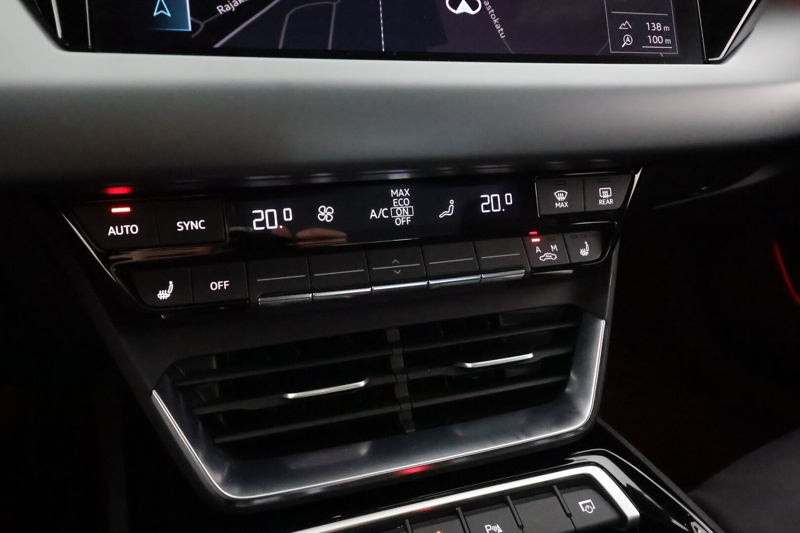 Audi e-tron GT 2023 60 quattro * ACC / B&O / Ilma-alusta / P.kamera / Matrix LED / ILP / Lasikatto / Keyless / Sähköpenkit * - 1.Om Suomi-auto / Akku kuntotarkastettu / Merkkihuollettu