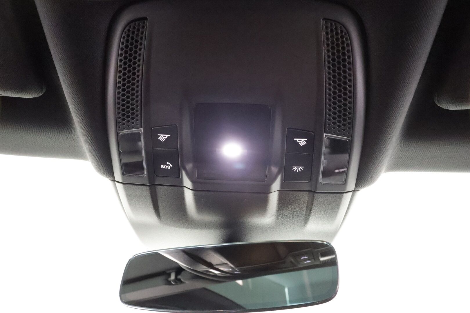 Audi e-tron GT 2023 60 quattro * ACC / B&O / Ilma-alusta / P.kamera / Matrix LED / ILP / Lasikatto / Keyless / Sähköpenkit * - 1.Om Suomi-auto / Akku kuntotarkastettu / Merkkihuollettu