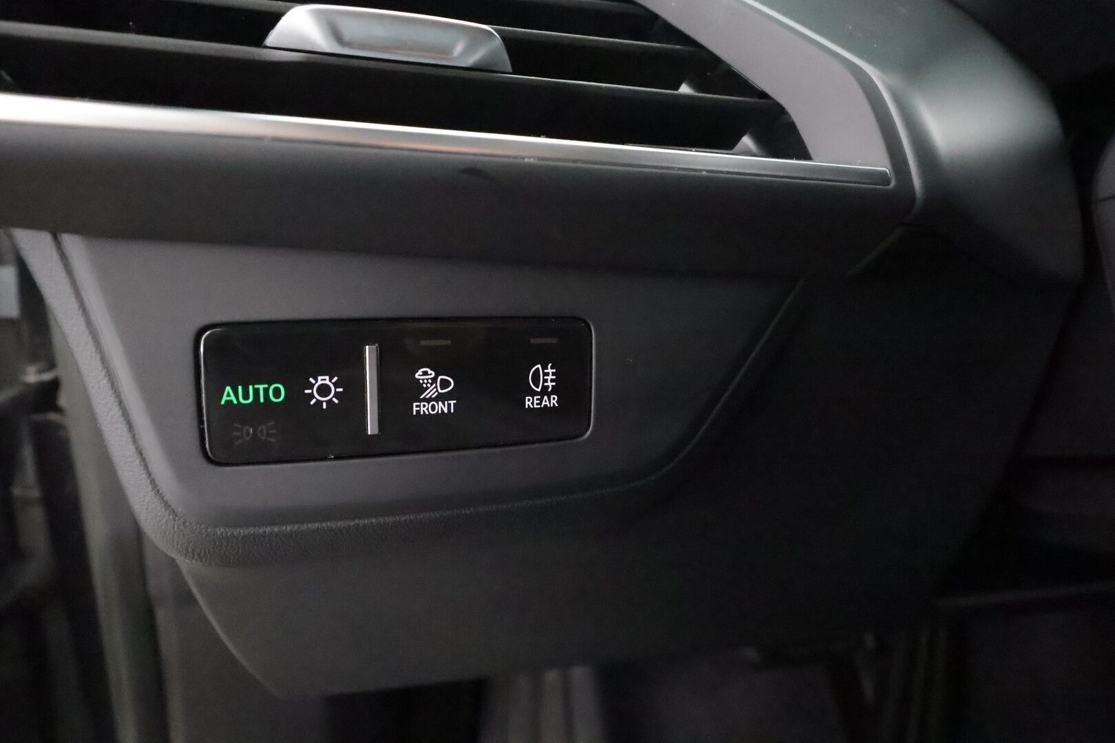 Audi e-tron GT 2023 60 quattro * ACC / B&O / Ilma-alusta / P.kamera / Matrix LED / ILP / Lasikatto / Keyless / Sähköpenkit * - 1.Om Suomi-auto / Akku kuntotarkastettu / Merkkihuollettu