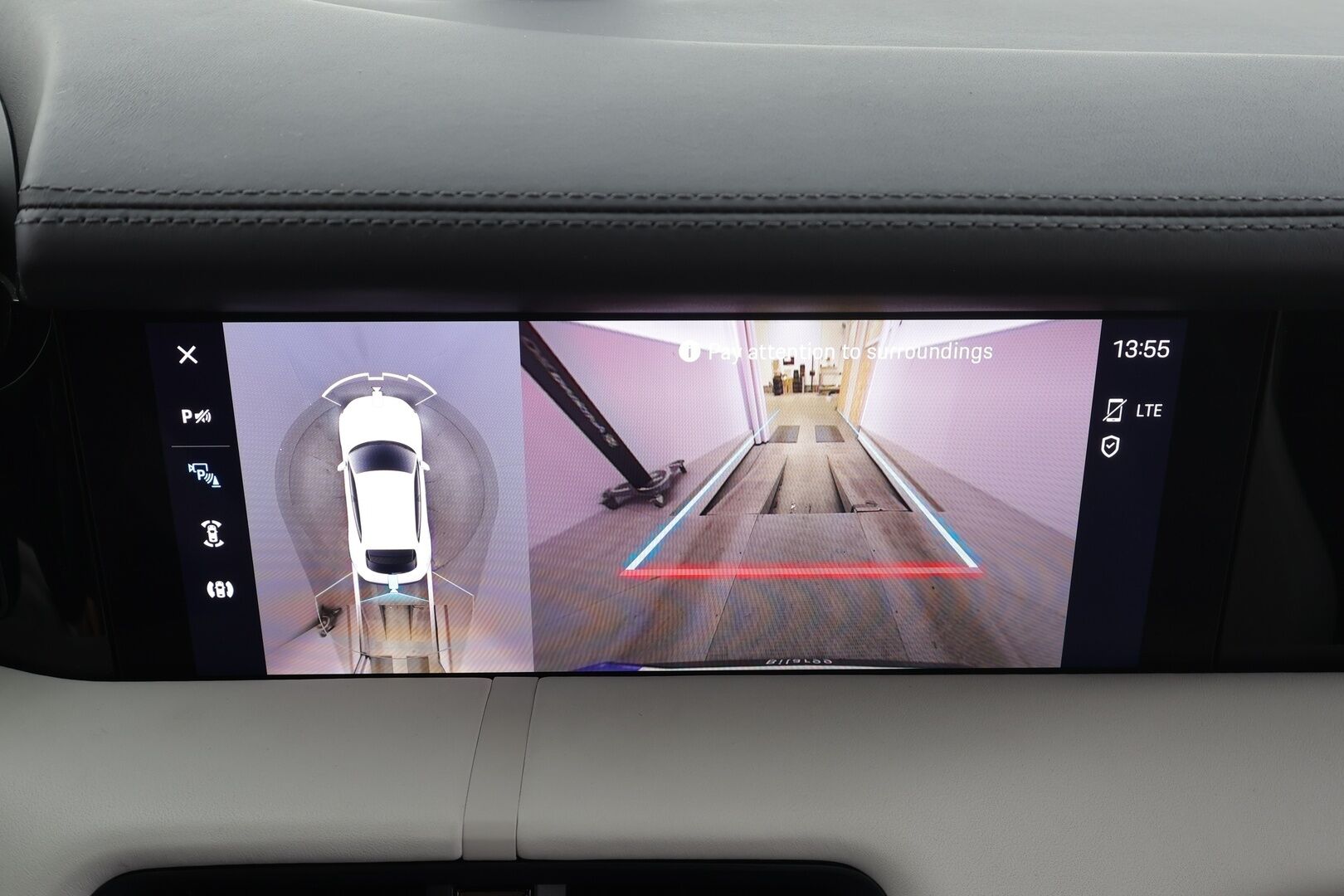 Porsche Taycan 2023 4 Cross Turismo * ACC / 360° / ILP / Muistipenkit / PDLS+ / PASM / Sport Chrono / Lasikatto / Comfort Access / Navi * - Suomi-auto / Kahdet renkaat aluvanteilla / Merkkihuollettu / Akku kuntotarkastettu