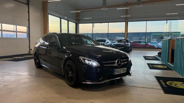 MERCEDES-BENZ C 2017