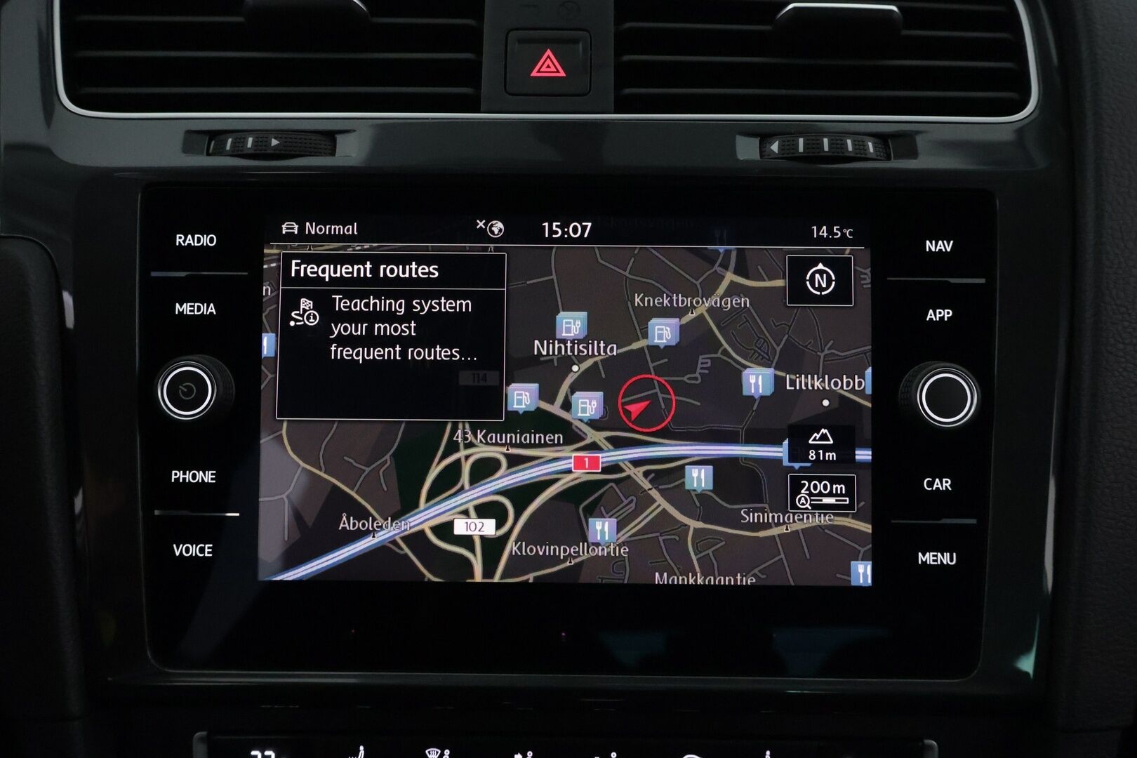 VOLKSWAGEN E-GOLF 2020 e-Golf 100 kW (136 hv) aut *Lämpöpumppu / Adapt. vakkari / Navi / LED / Apple&Android **