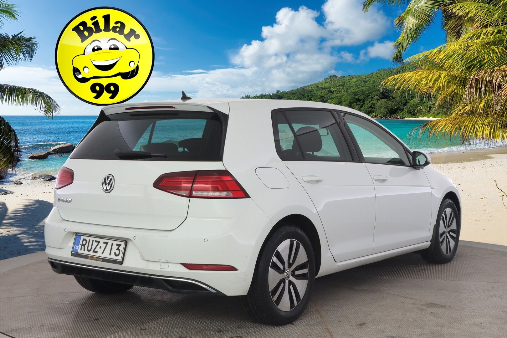 VOLKSWAGEN E-GOLF 2020 e-Golf 100 kW (136 hv) aut *Lämpöpumppu / Adapt. vakkari / Navi / LED / Apple&Android **