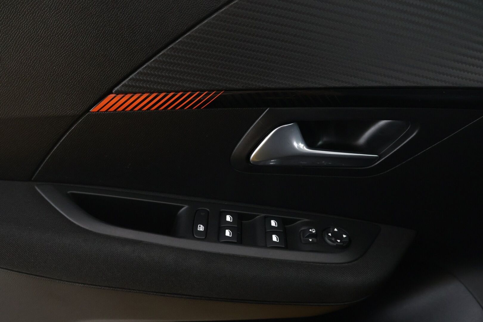 Peugeot 208 2023 Style PureTech 100 EAT8-automaatti - | Monitoimi ratti vaihteenvalitsimilla | Vakkari | Huippu hieno keltainen väri | Tutkat 