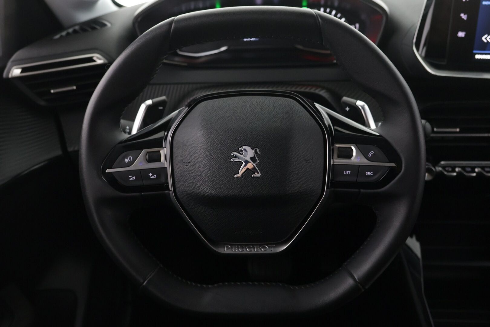 Peugeot 208 2023 Style PureTech 100 EAT8-automaatti - | Monitoimi ratti vaihteenvalitsimilla | Vakkari | Huippu hieno keltainen väri | Tutkat 