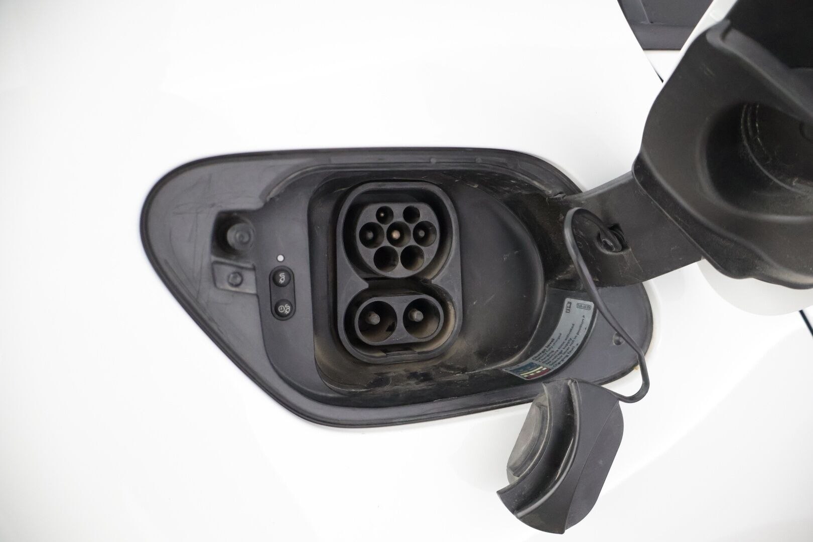 Volkswagen Golf 2015 GOLF Farmari (AC) 4ov A * / Adapt.vakkari / Tutkat / Navi / Todella hyvä yksilö! / * - Juuri katsastettu ja hyvällä pidolla pysynyt yksilö!! Kahdet hyvät merkkirenkaat! Juuri huollettu! Lämmitettävä tuulilasi sekä sivupeilit! 